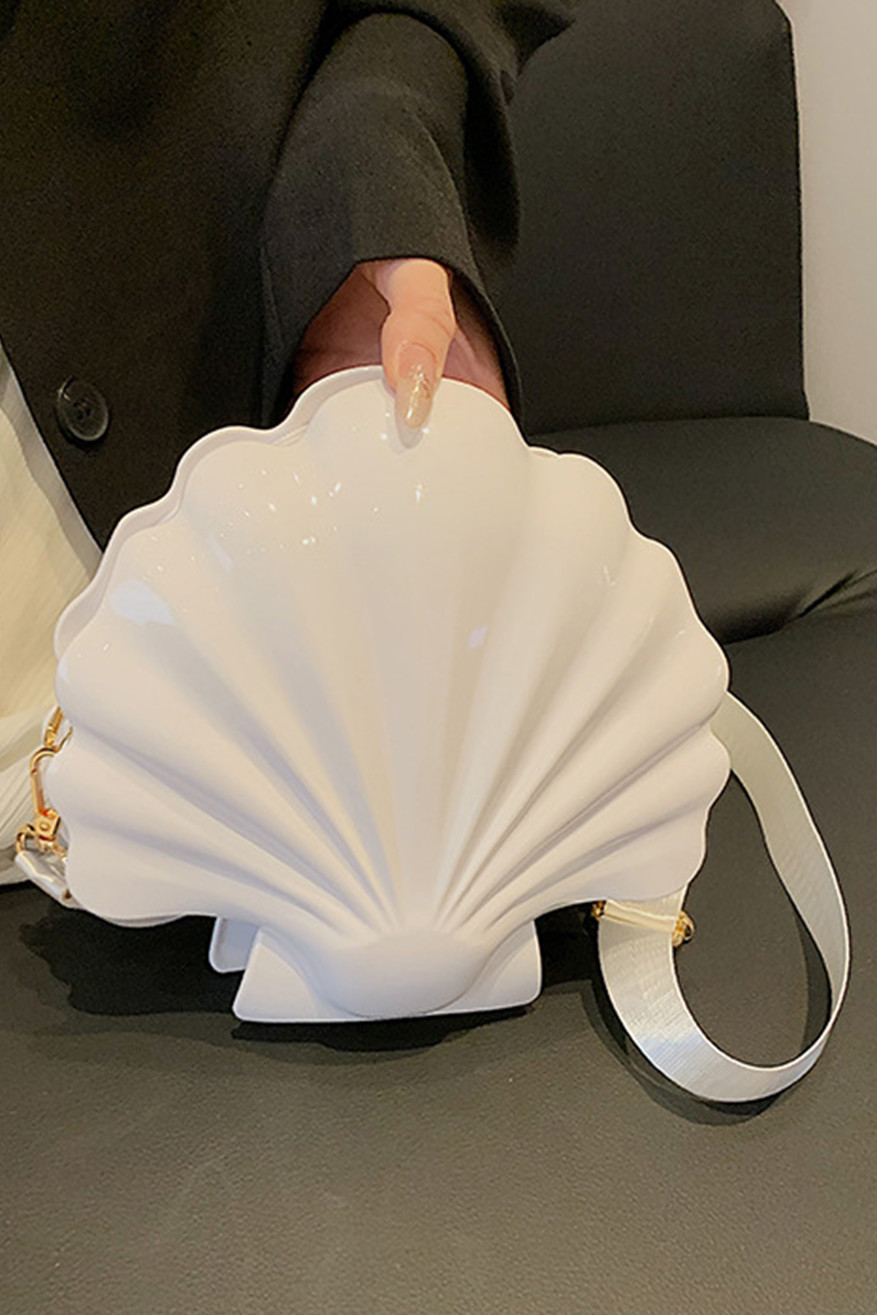 Seashell Shaped Satchel Bag
