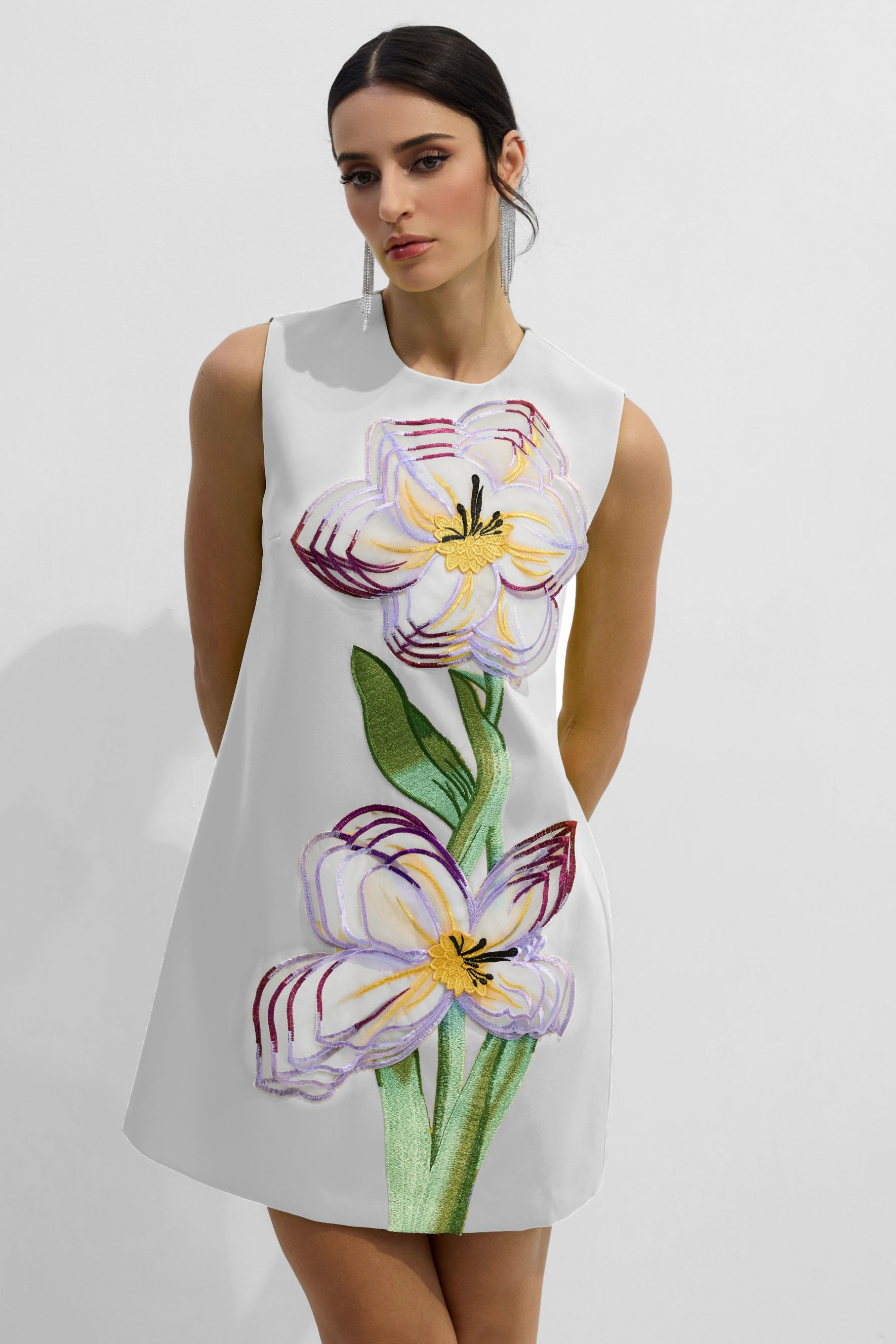 Vera Floral Sleeveless Mini Dress | Yellow Appliqué Sweetheart - sunfere