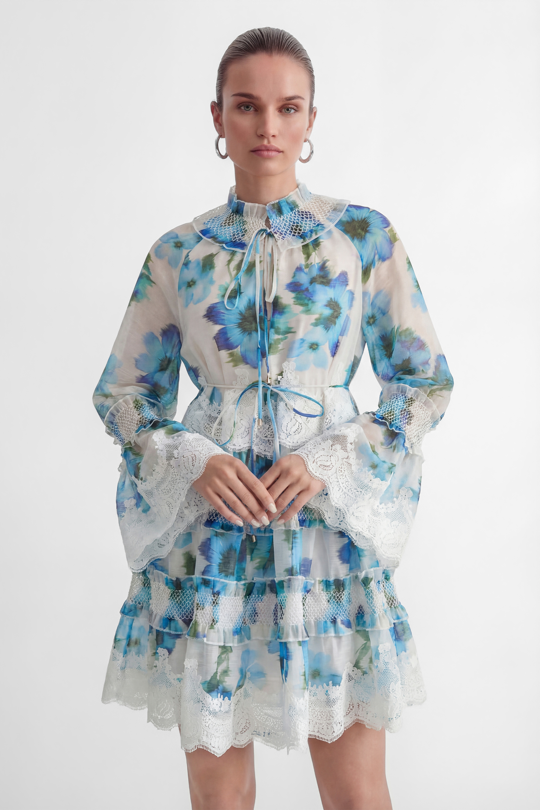 Exceptionally Pristine Blue Floral Print Lace Trim Mini Dress