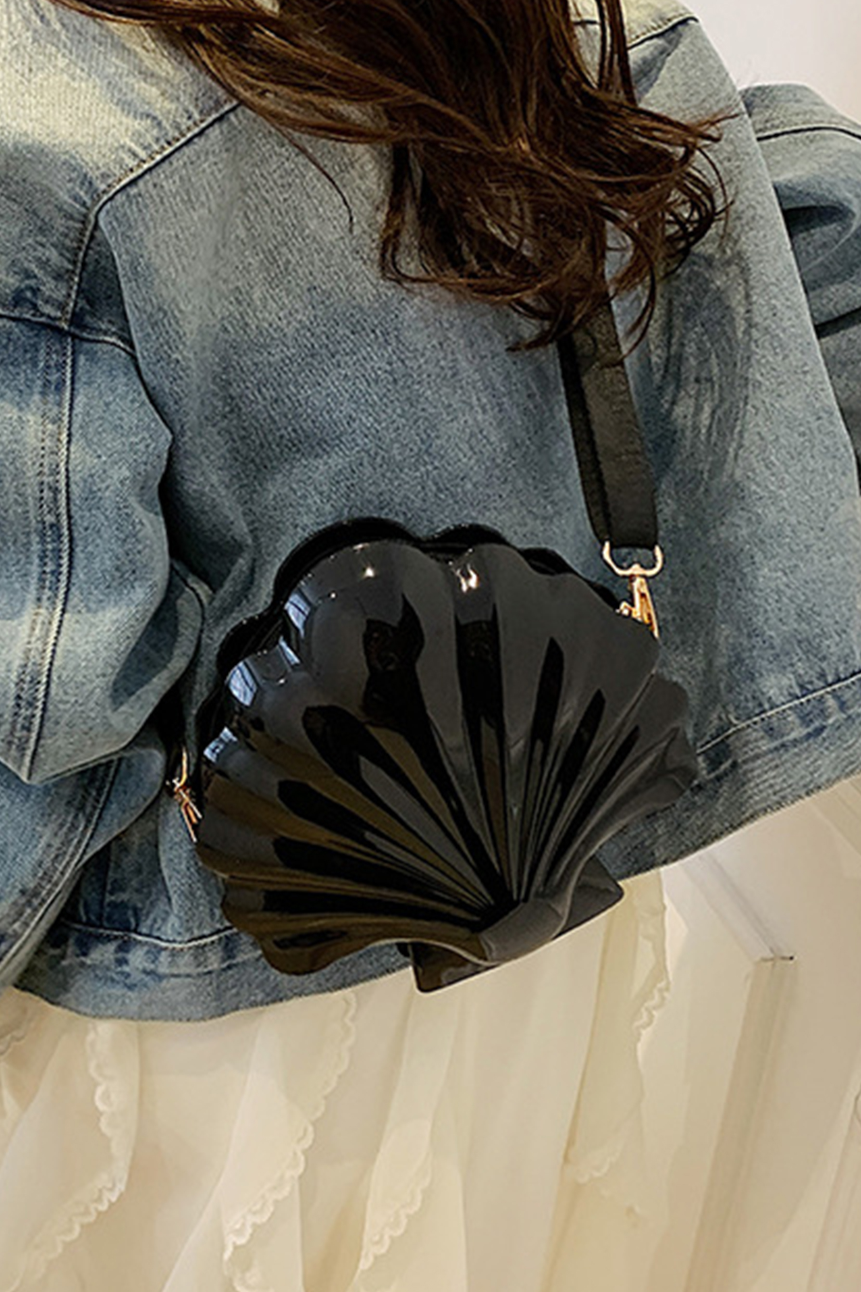 Seashell Shaped Satchel Bag
