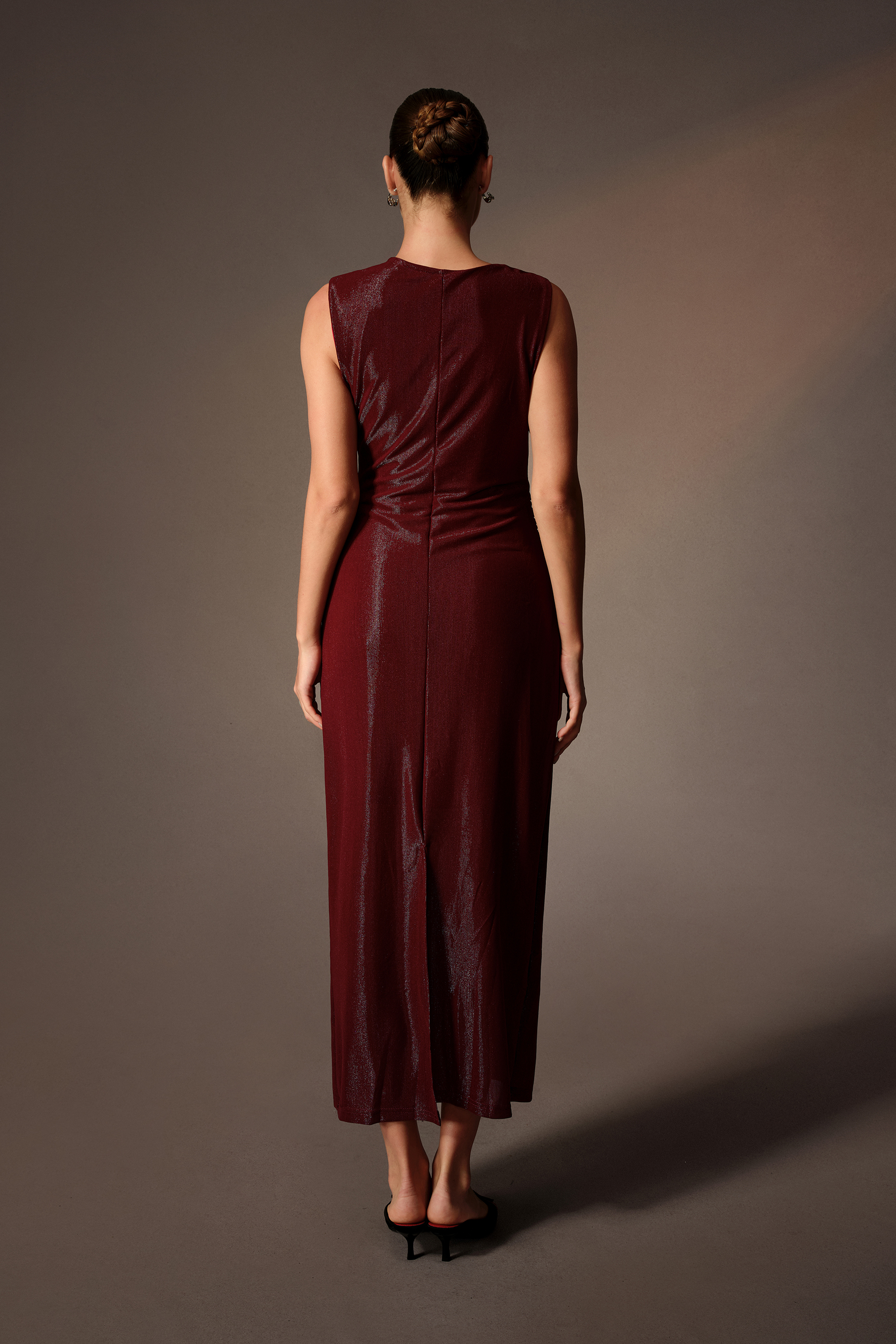 How I Feel Burgundy Round Neck Sleeveless Ruched Maxi Dress