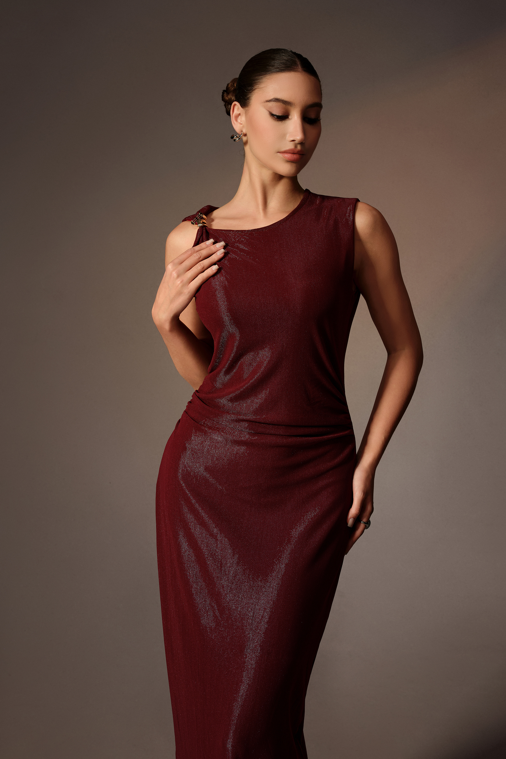 How I Feel Burgundy Round Neck Sleeveless Ruched Maxi Dress