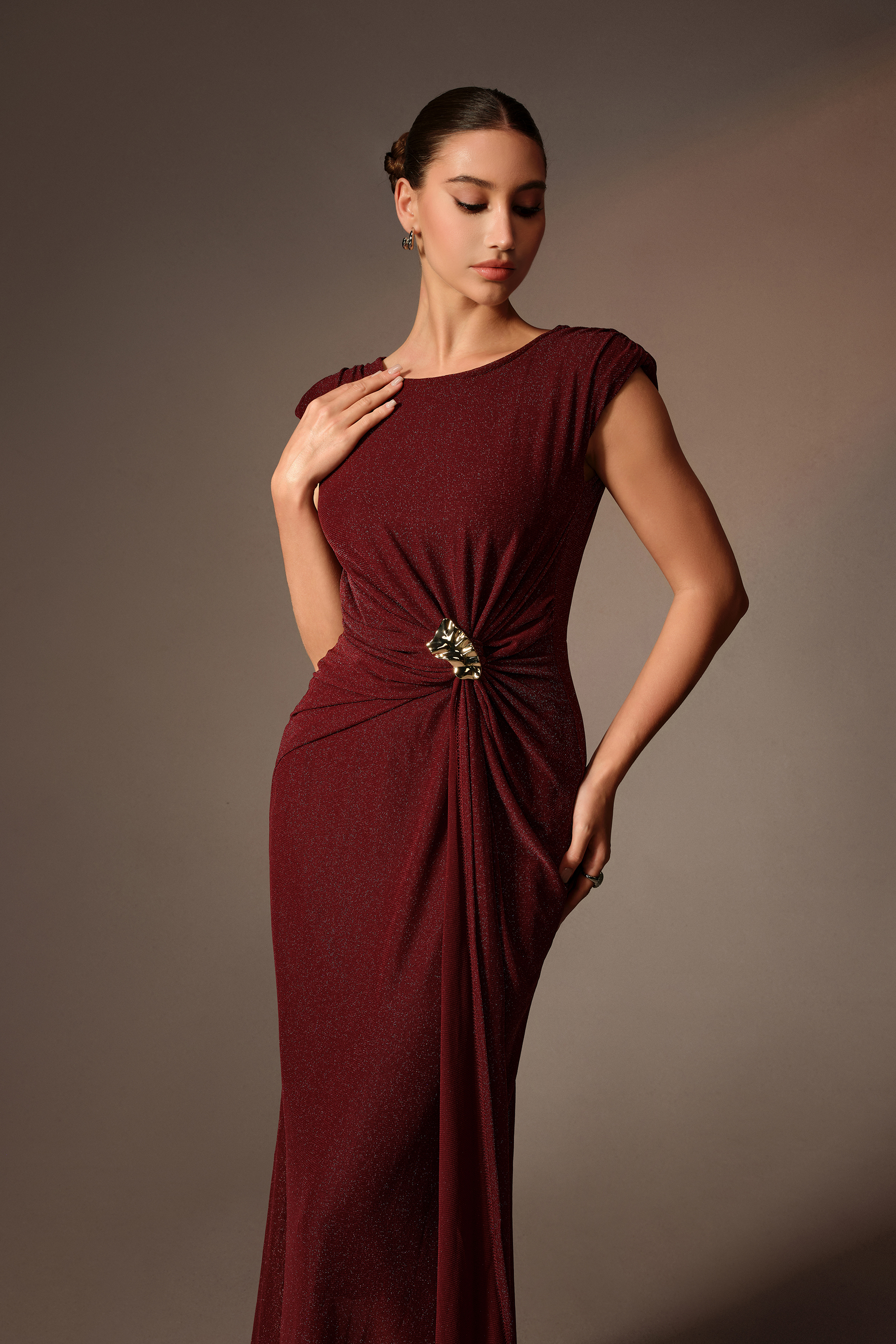 Classic Allure Burgundy Cap Sleeve Metal Brooch Maxi Dress