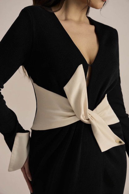 Elizabeth V-neck Bowknot Maxi Dress