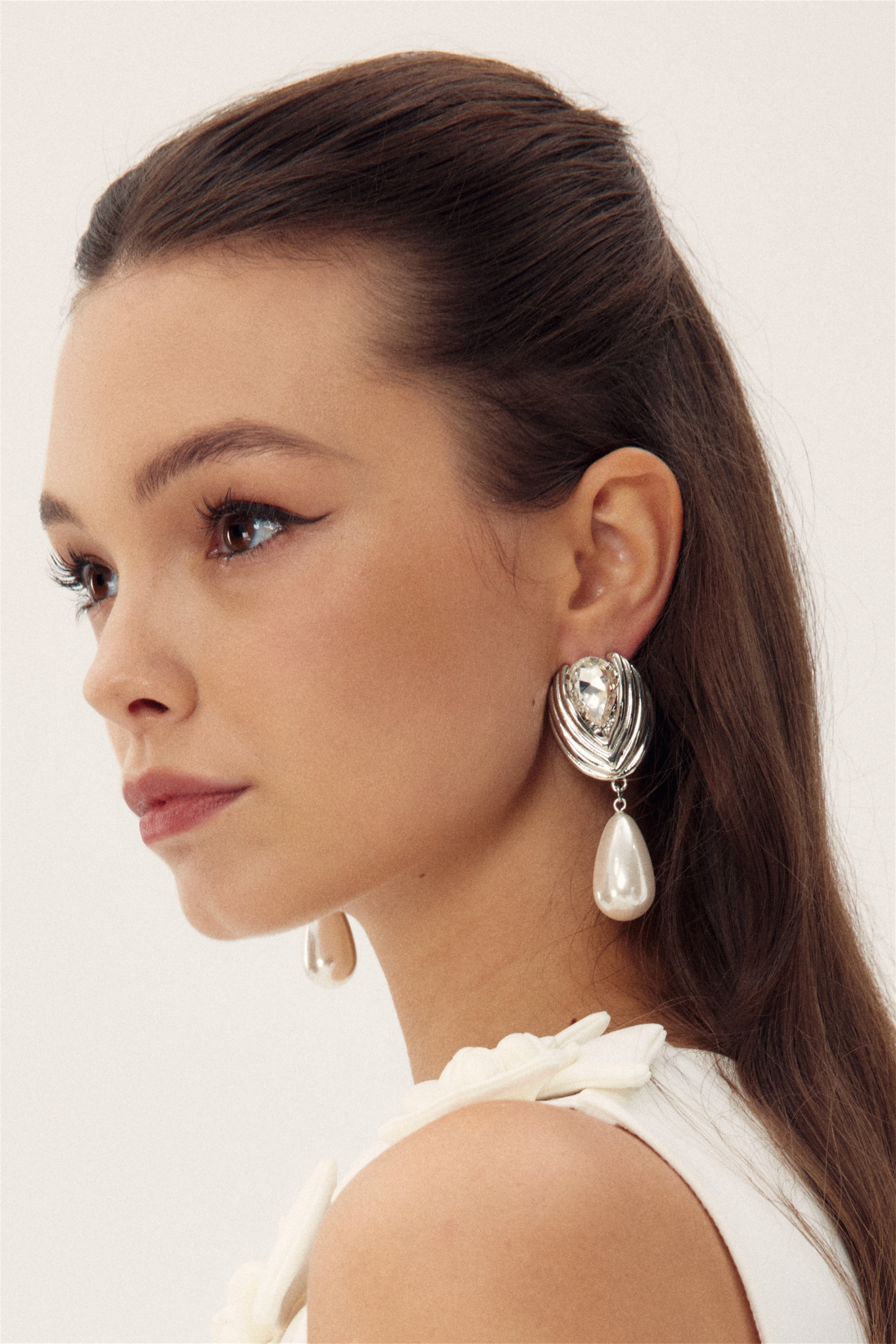 Crystal-embellished Pearl Earrings-Sunfere