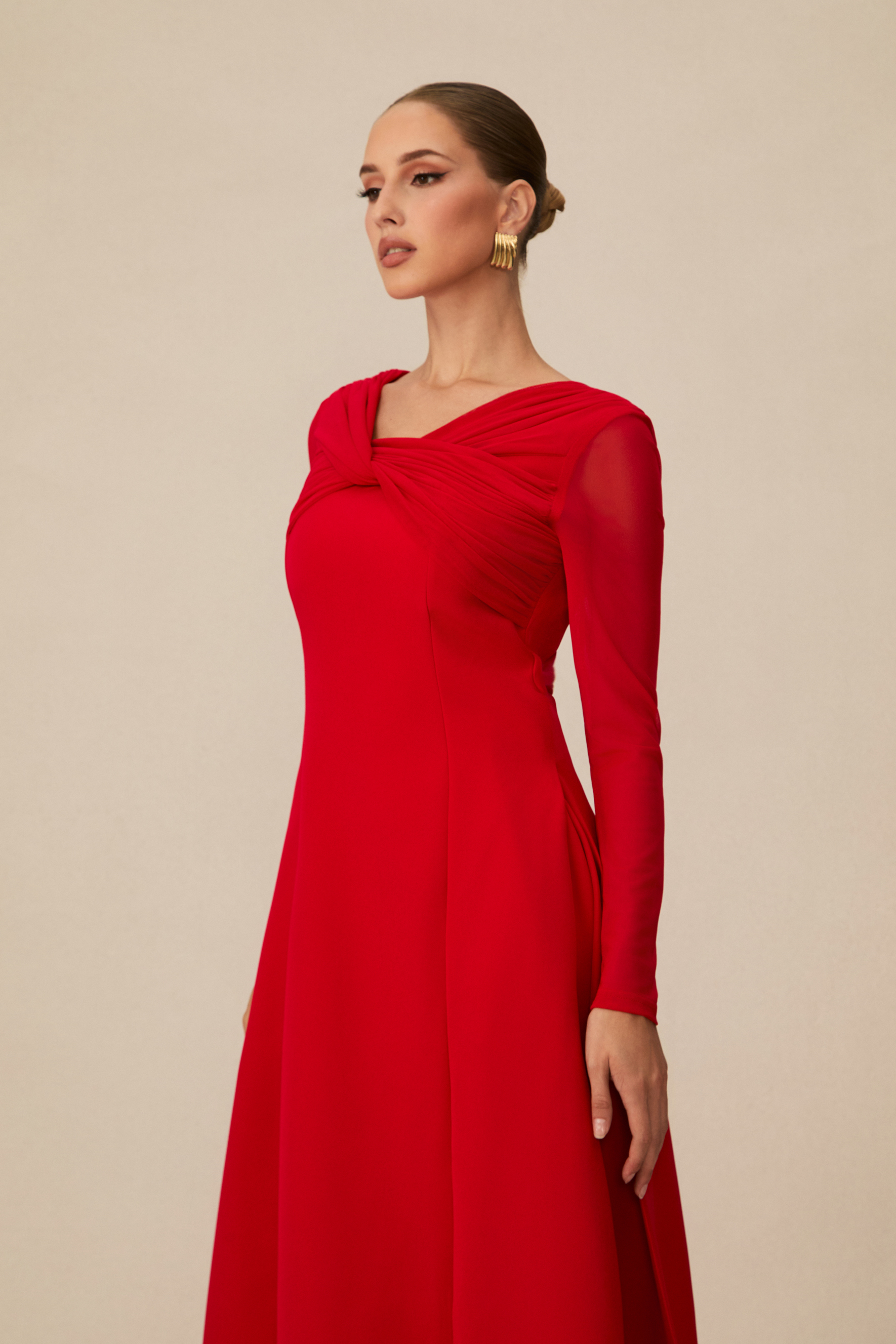 Eye-Catching Red Twist Front Midi Dress
