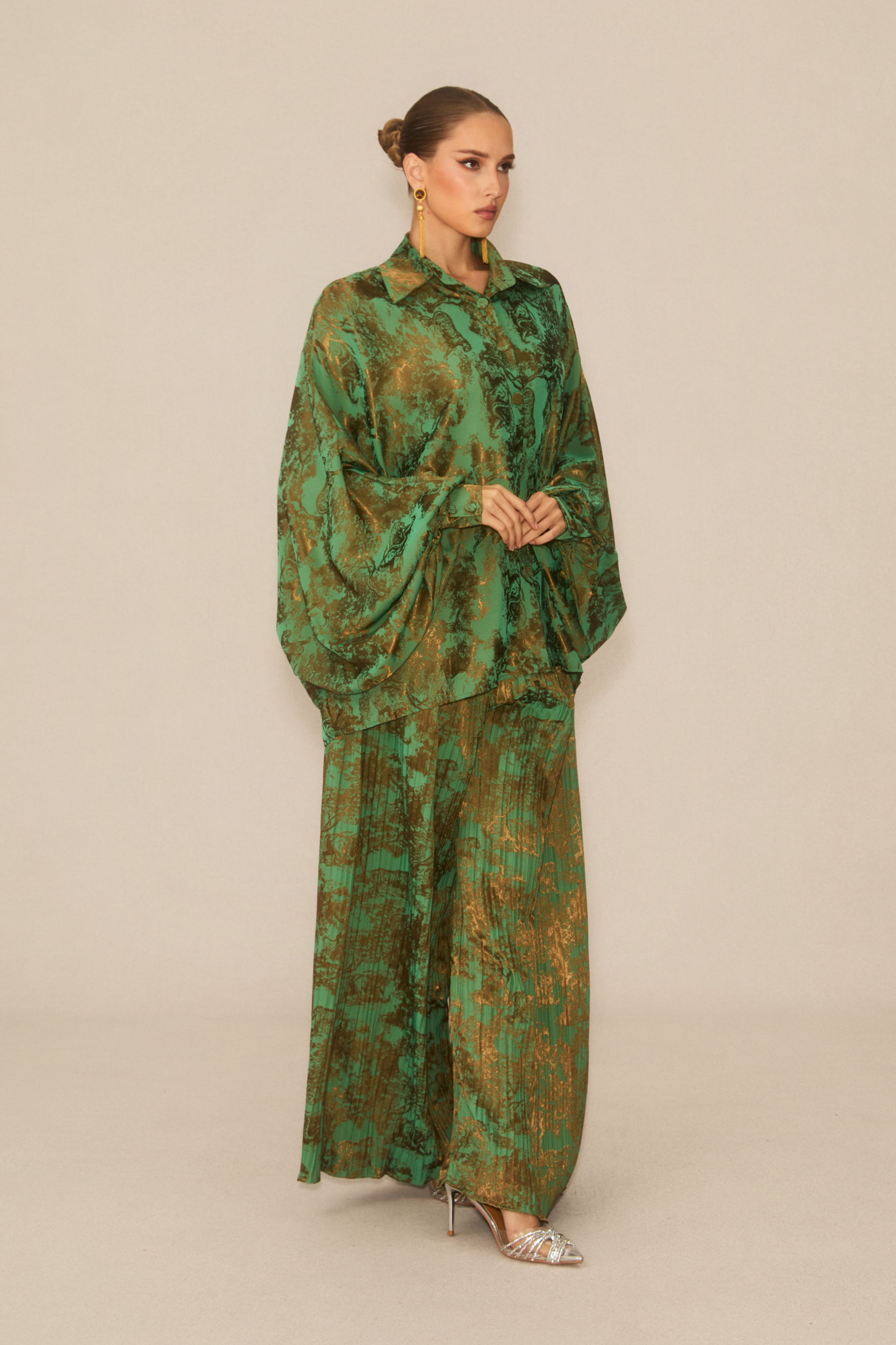 Breezy Getaway Green Printed Blouse & Pleated Wide-Leg Pants Set