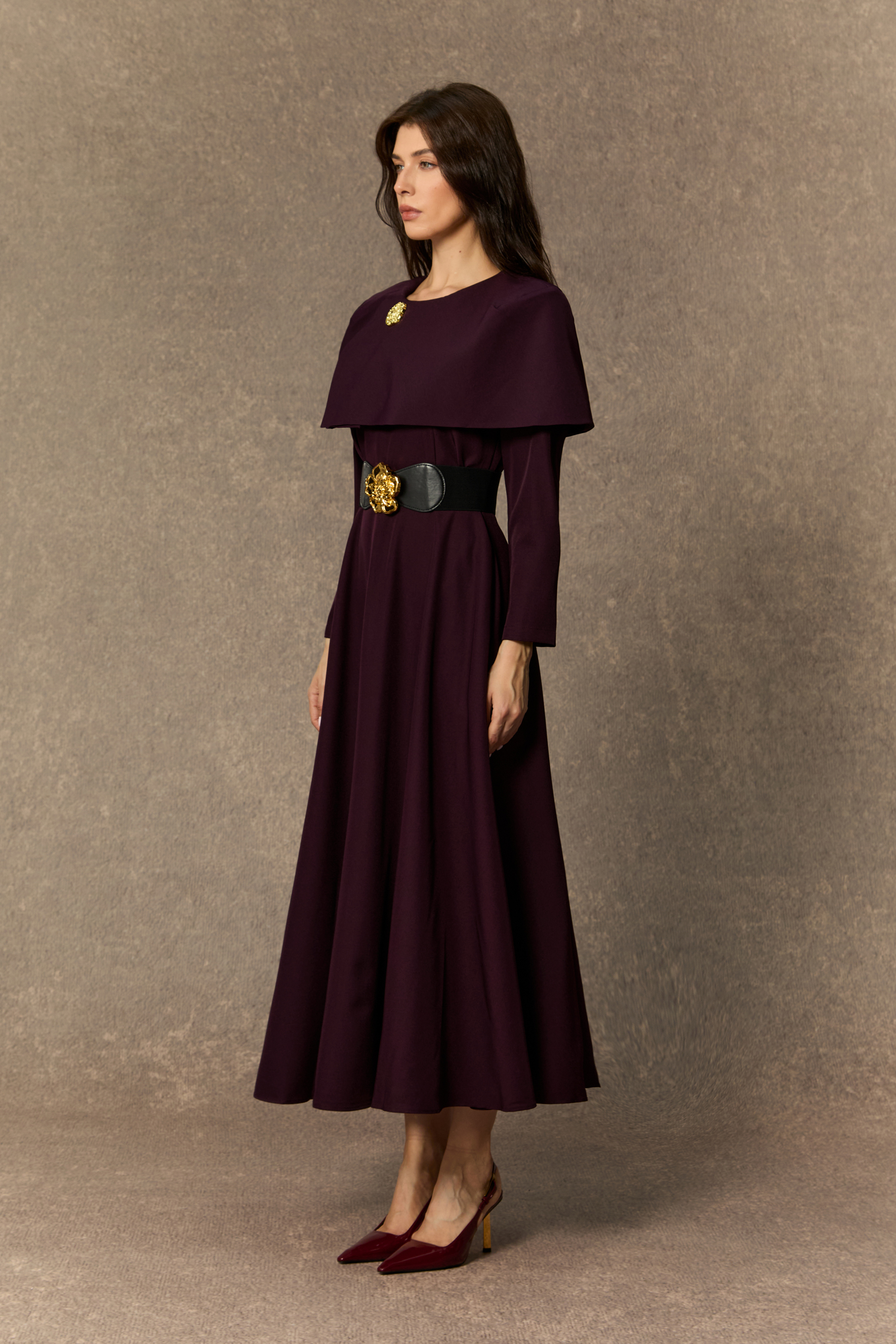 Classy Attitude Purple Cape Detail Floral Midi Dress