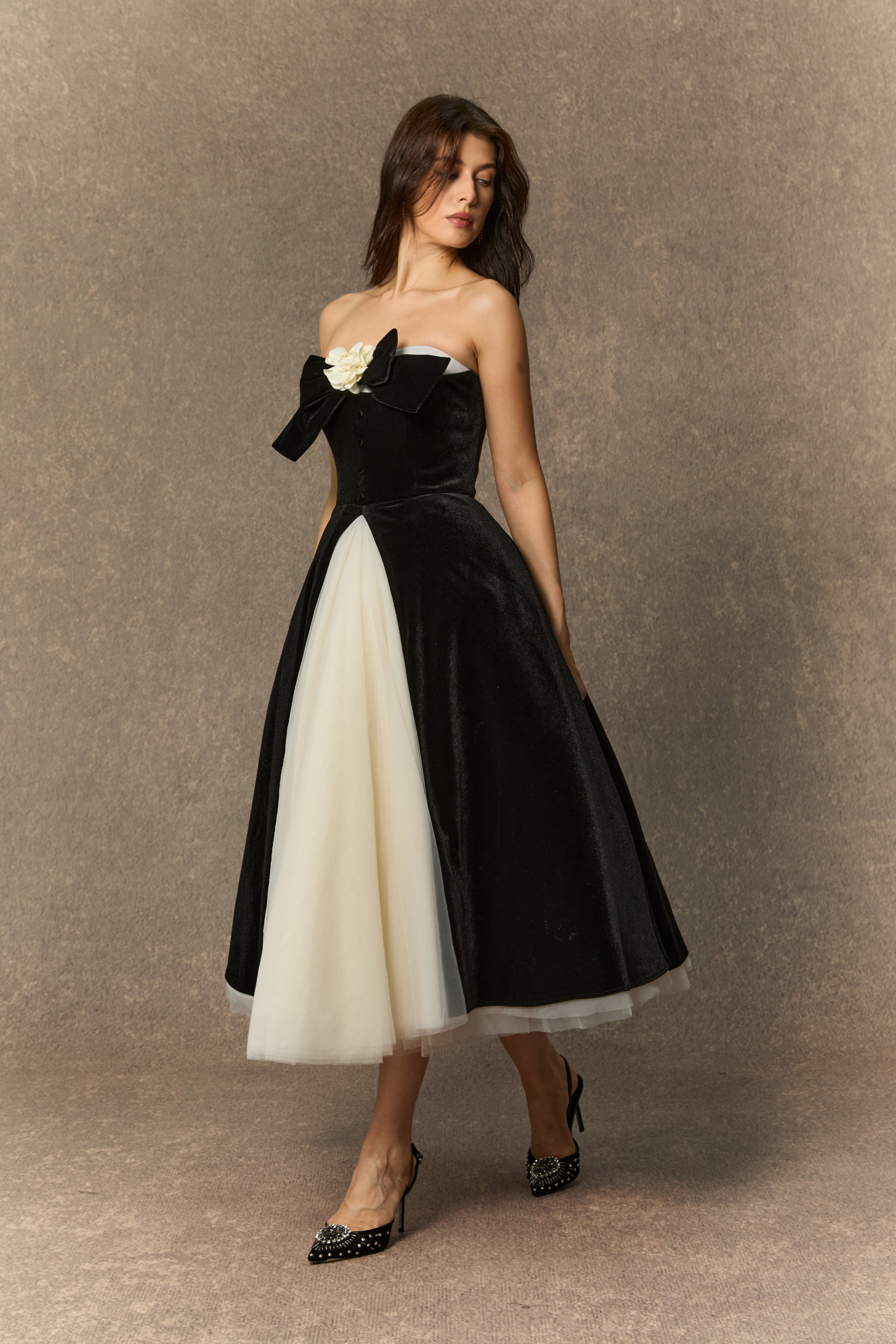 Fabulous Phenomenon Black Velvet Bow Contrast Midi Dress