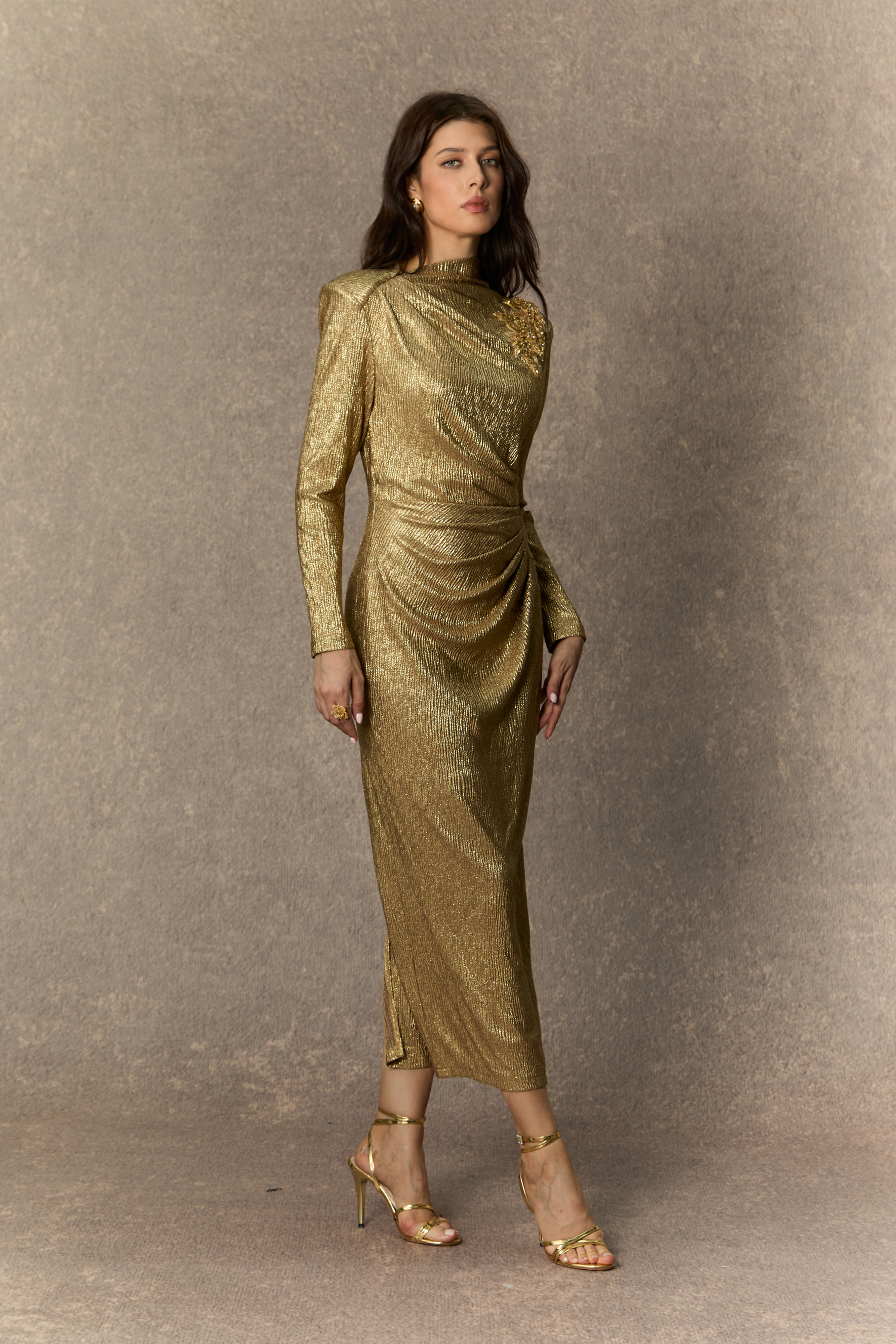 Brilliant Allure Gold Floral Embellished Texture Midi Dress