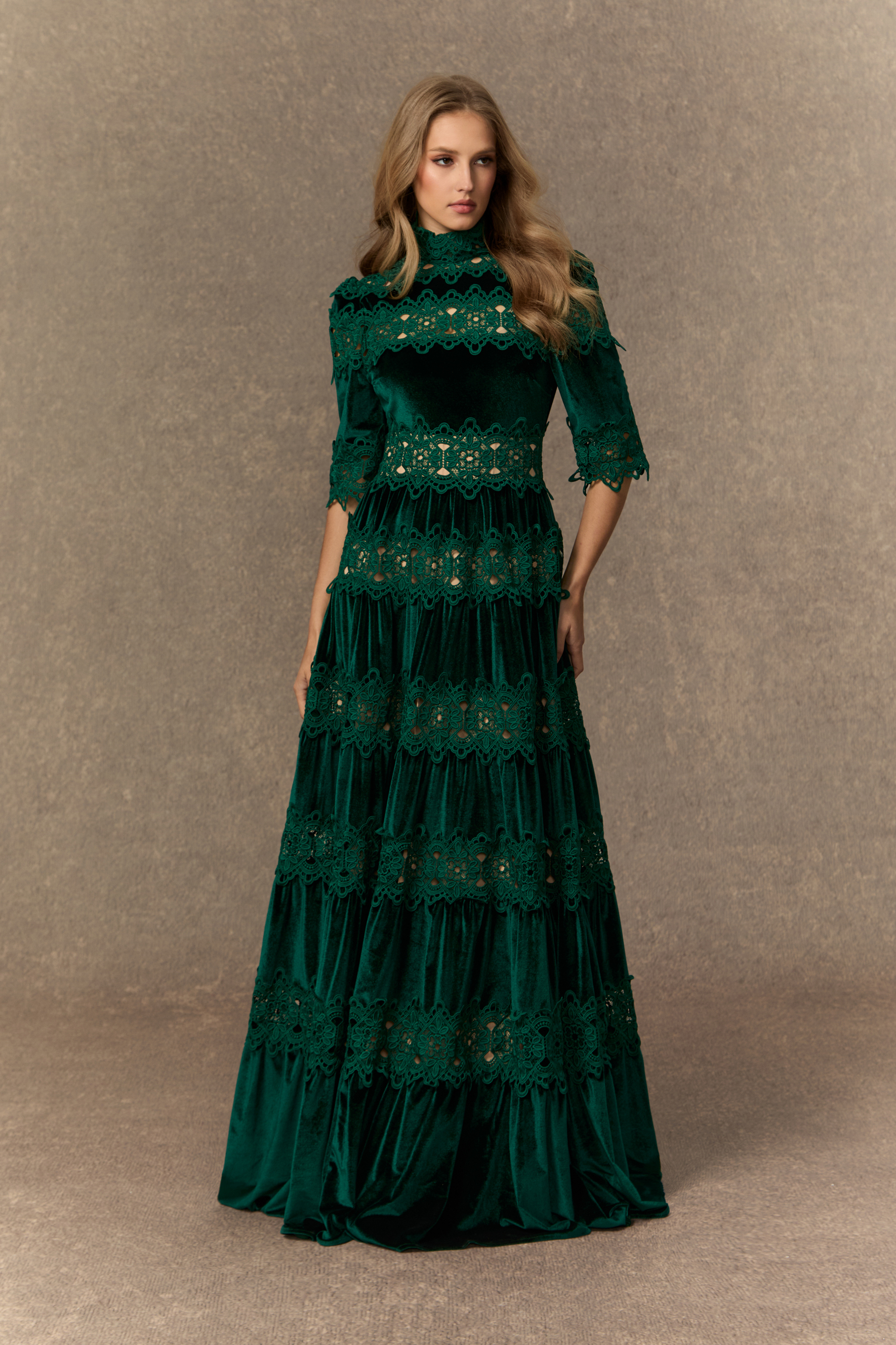 Romance That Wows Green Velvet Lace Tiered Maxi Dress