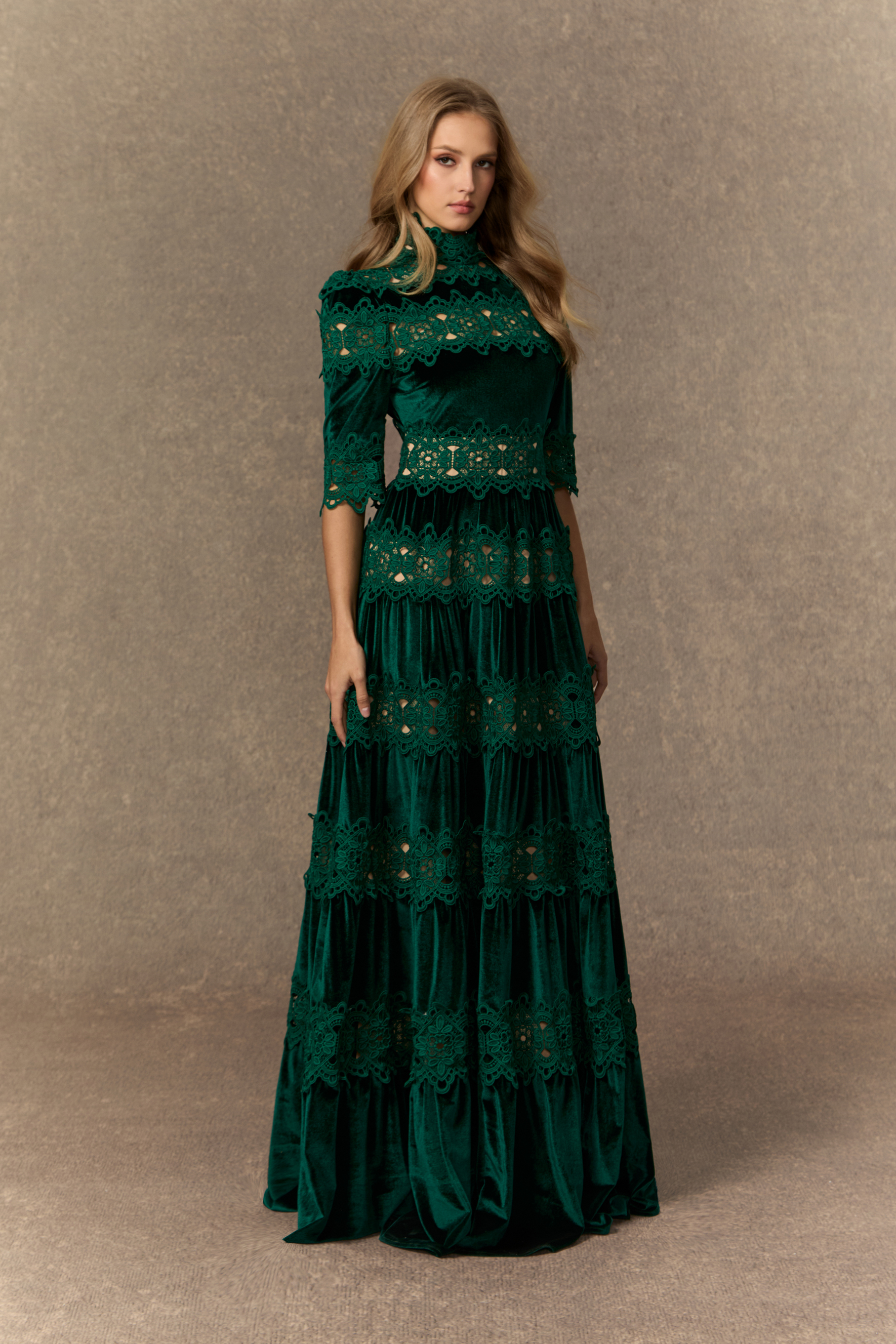 Romance That Wows Green Velvet Lace Tiered Maxi Dress