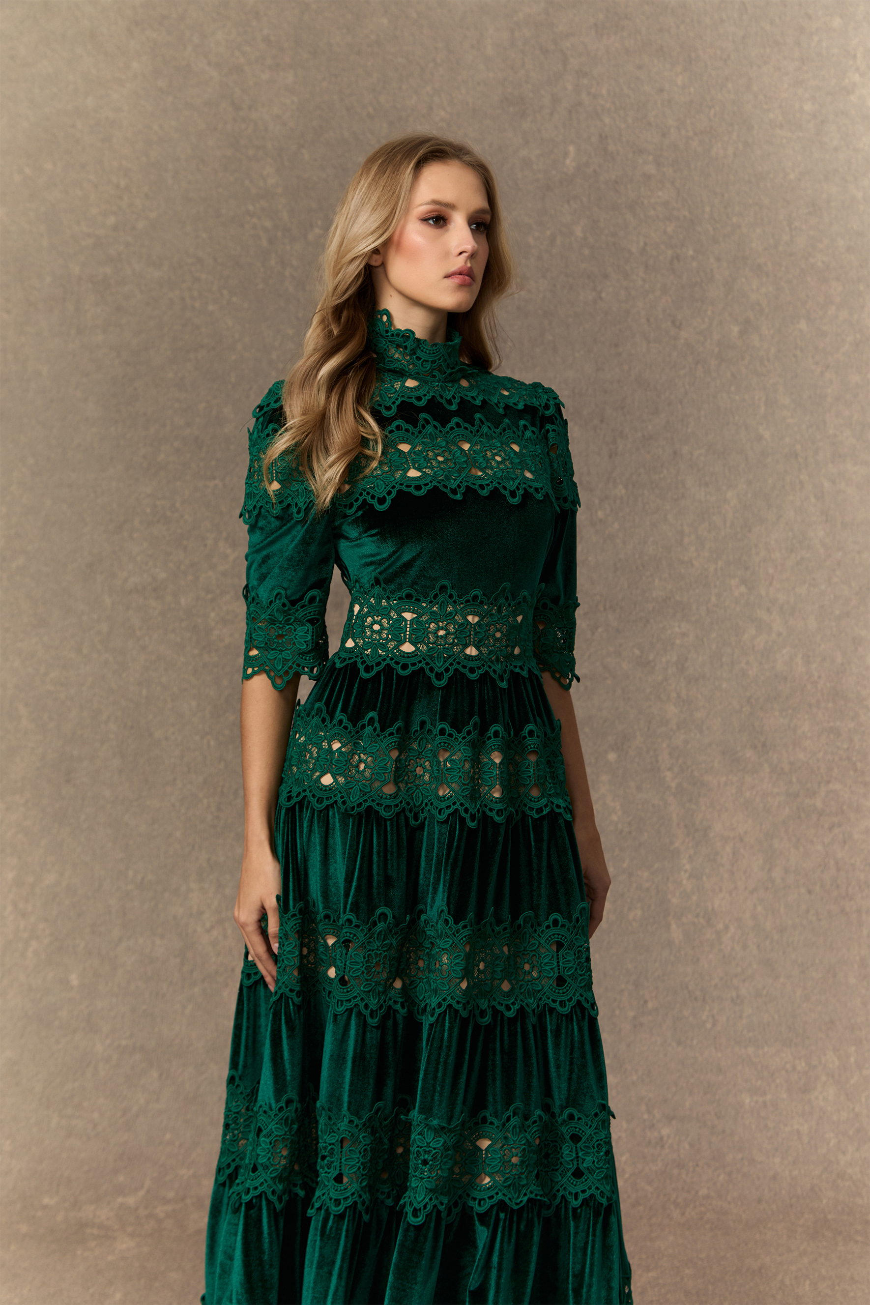 Romance That Wows Green Velvet Lace Tiered Maxi Dress