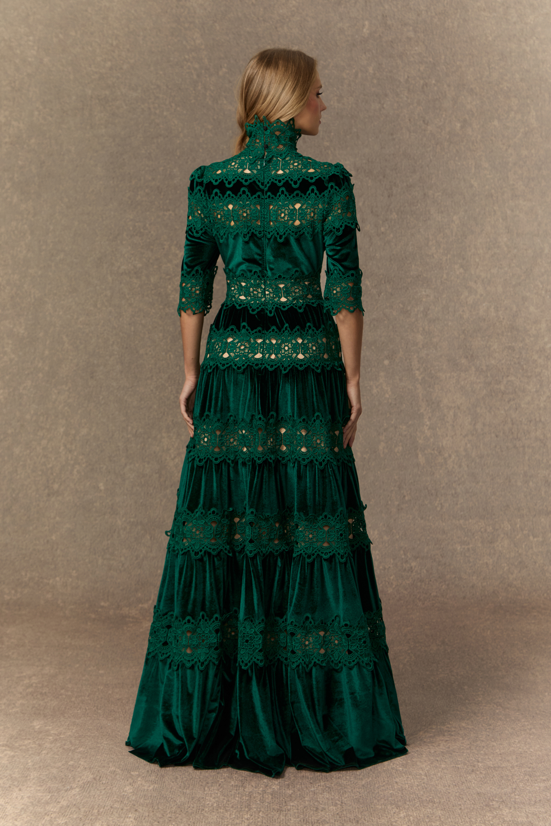 Romance That Wows Green Velvet Lace Tiered Maxi Dress