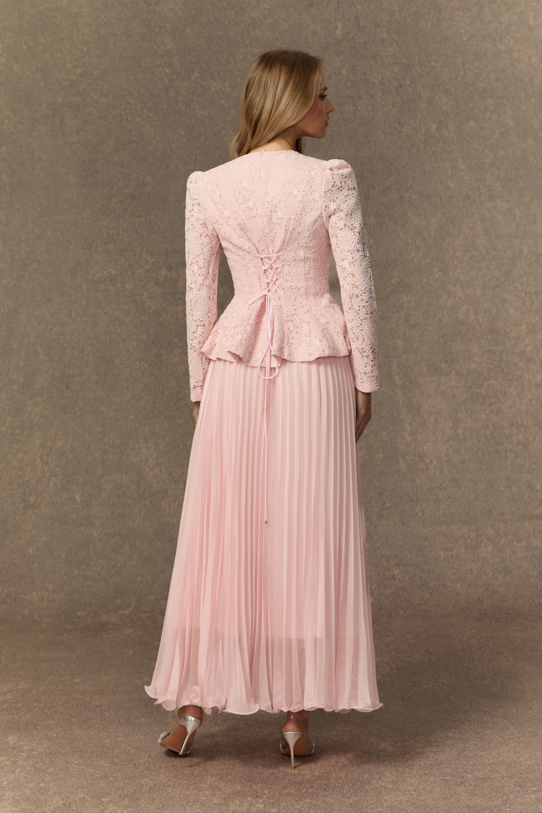 Glamorous Choice Pink Embroidered Lace Jacket & Pleated Skirt Set
