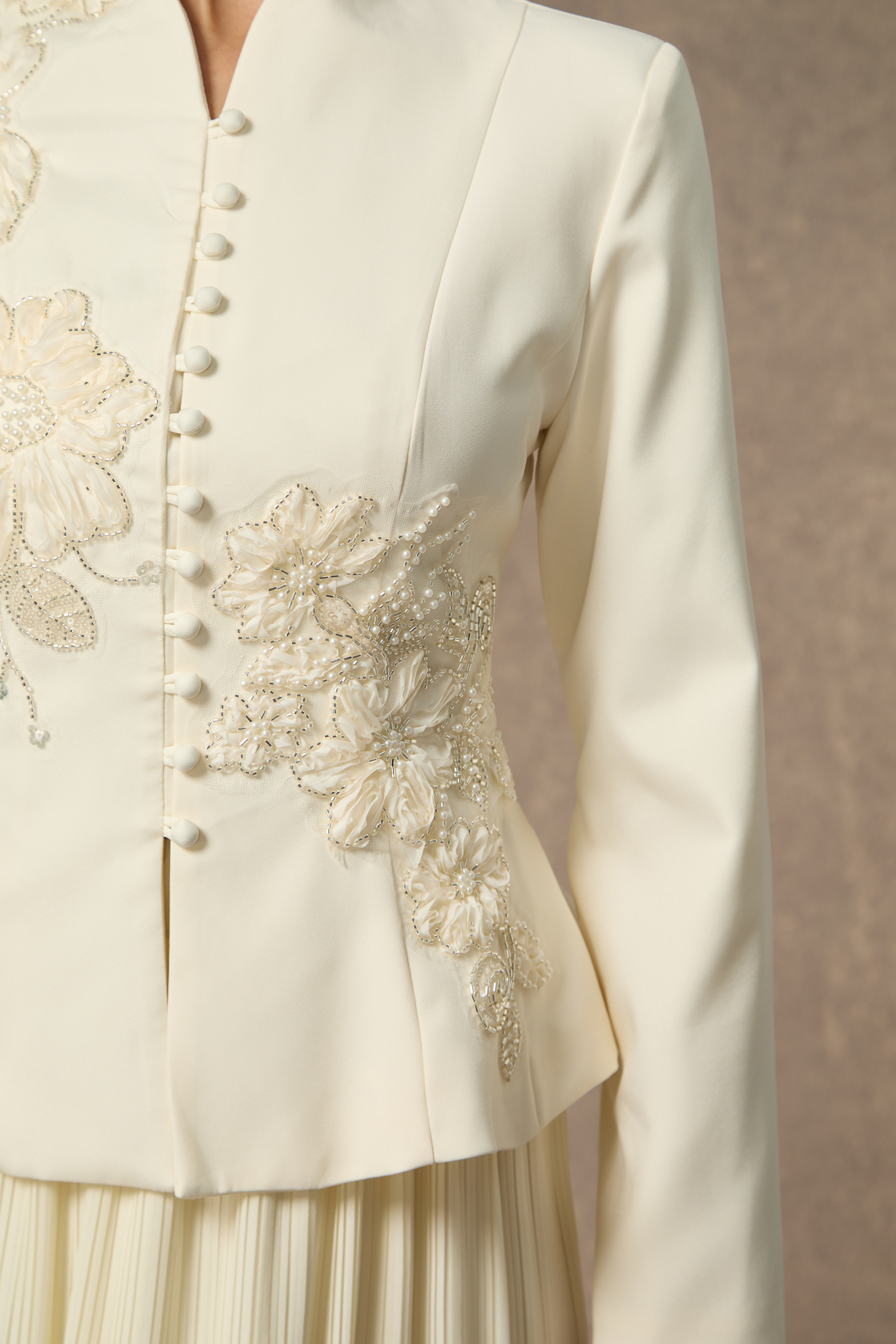 Graceful Arrival Black Lace Embroidered Jacket & Pleated Skirt Set