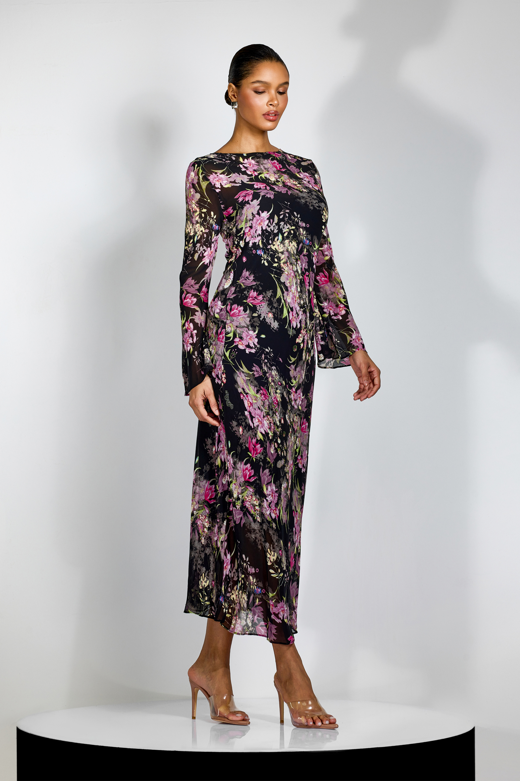 Regina Floral Print Flare Cuffs Maxi Dress