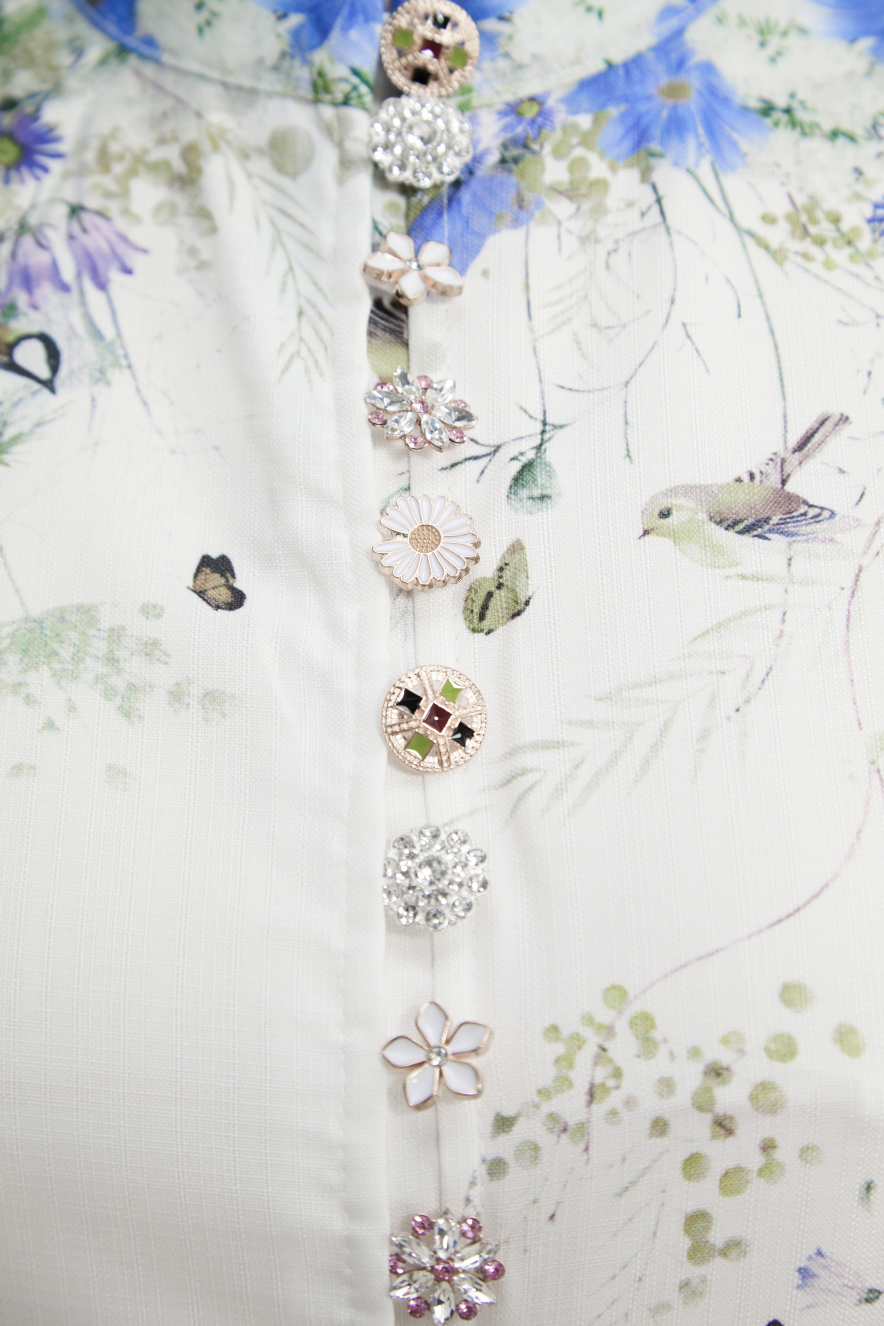 Love Of Details White Floral Print Balloon Sleeve Maxi Dress