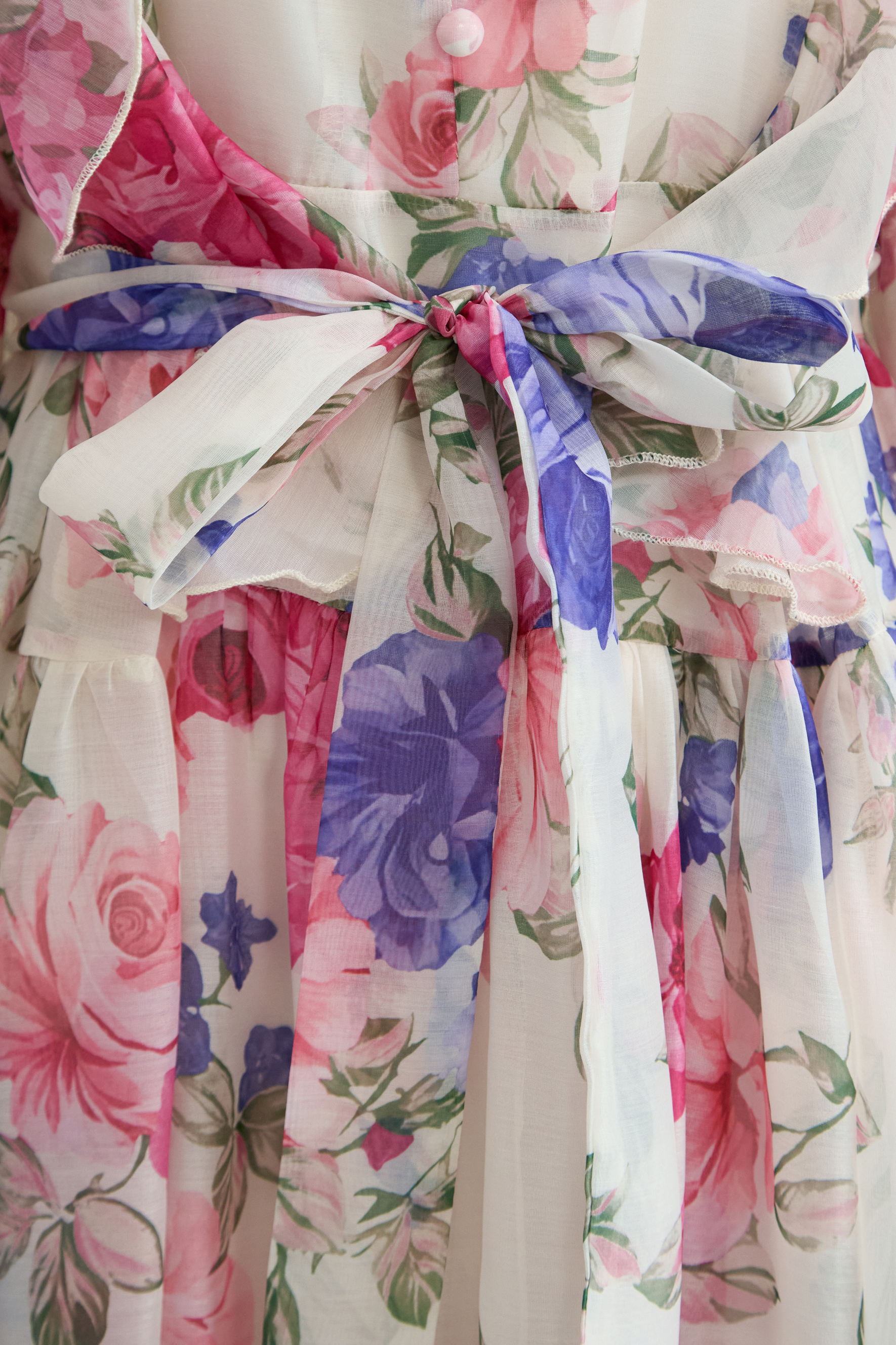 Admirable Elegance Beige Floral Print Puff Sleeve Maxi Dress