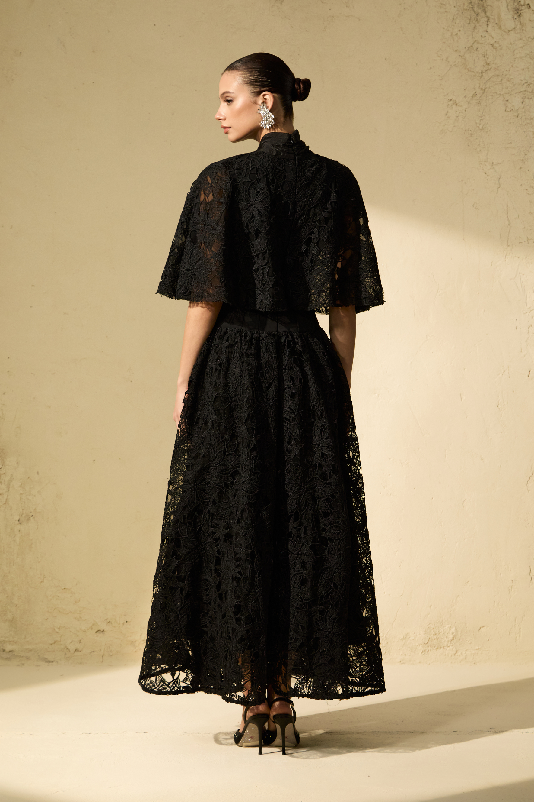 Glamorous Disposition Black Tie Neck Cape & Floral Lace Corset Dress Set