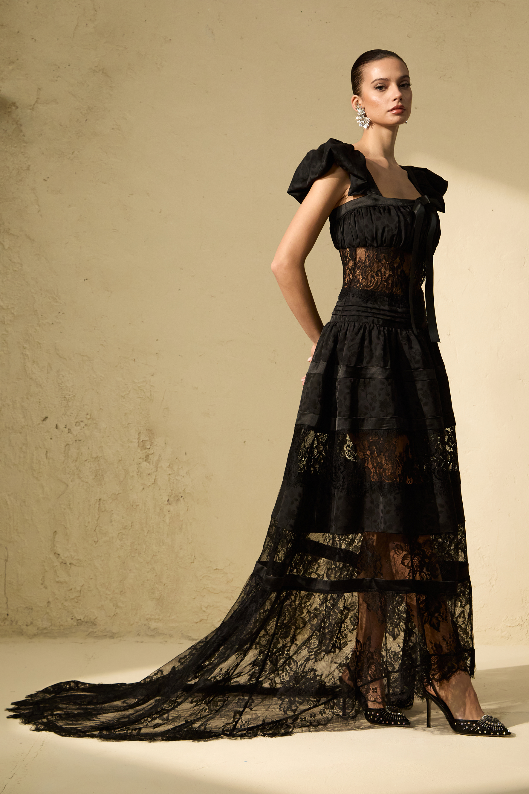 Luxury Mystical Black Puff Seeve Lace Panel Maxi Dress