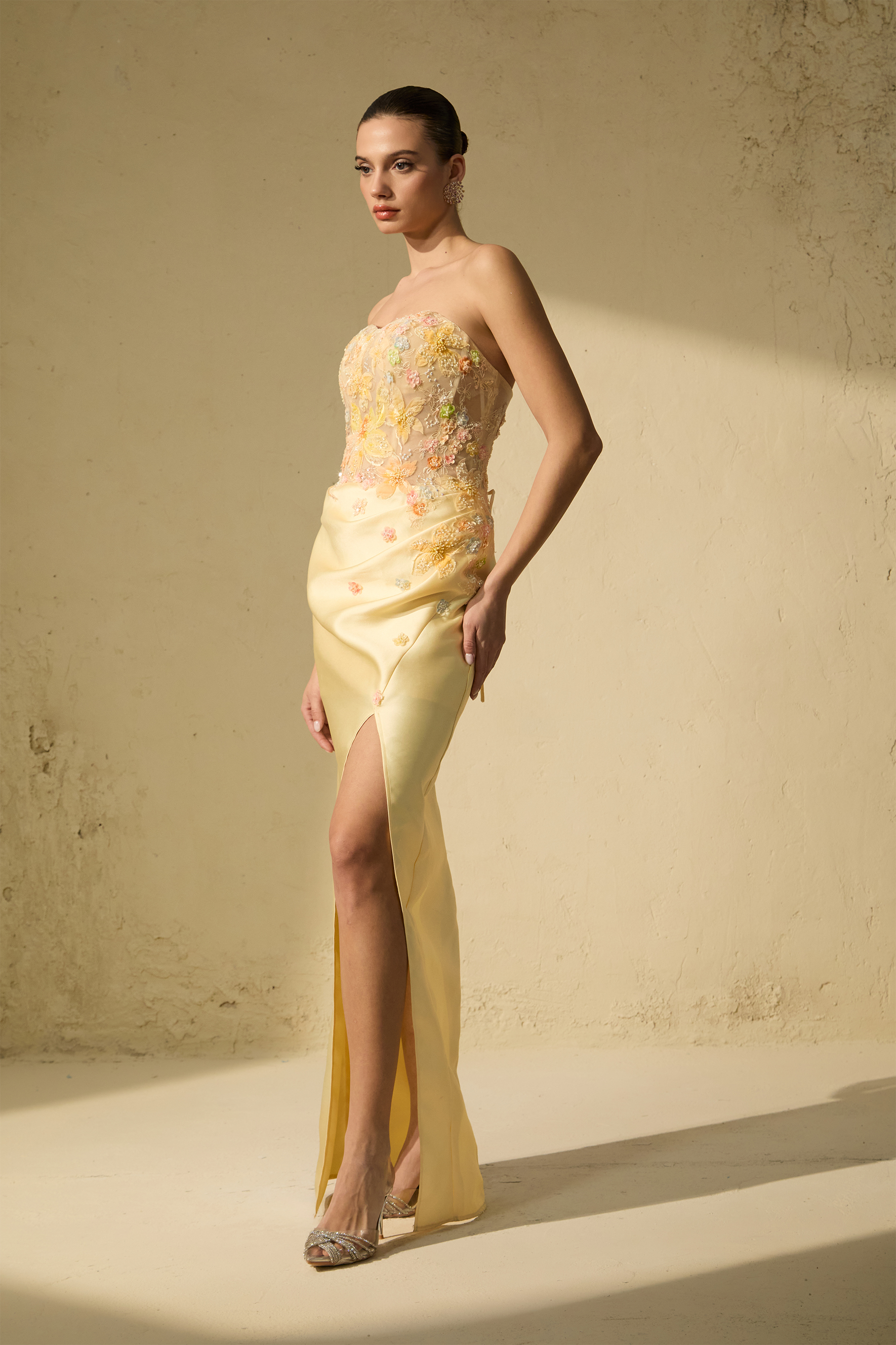 Isle De Luxe Yellow Floral Embrayed High Sbed Maxi Dress