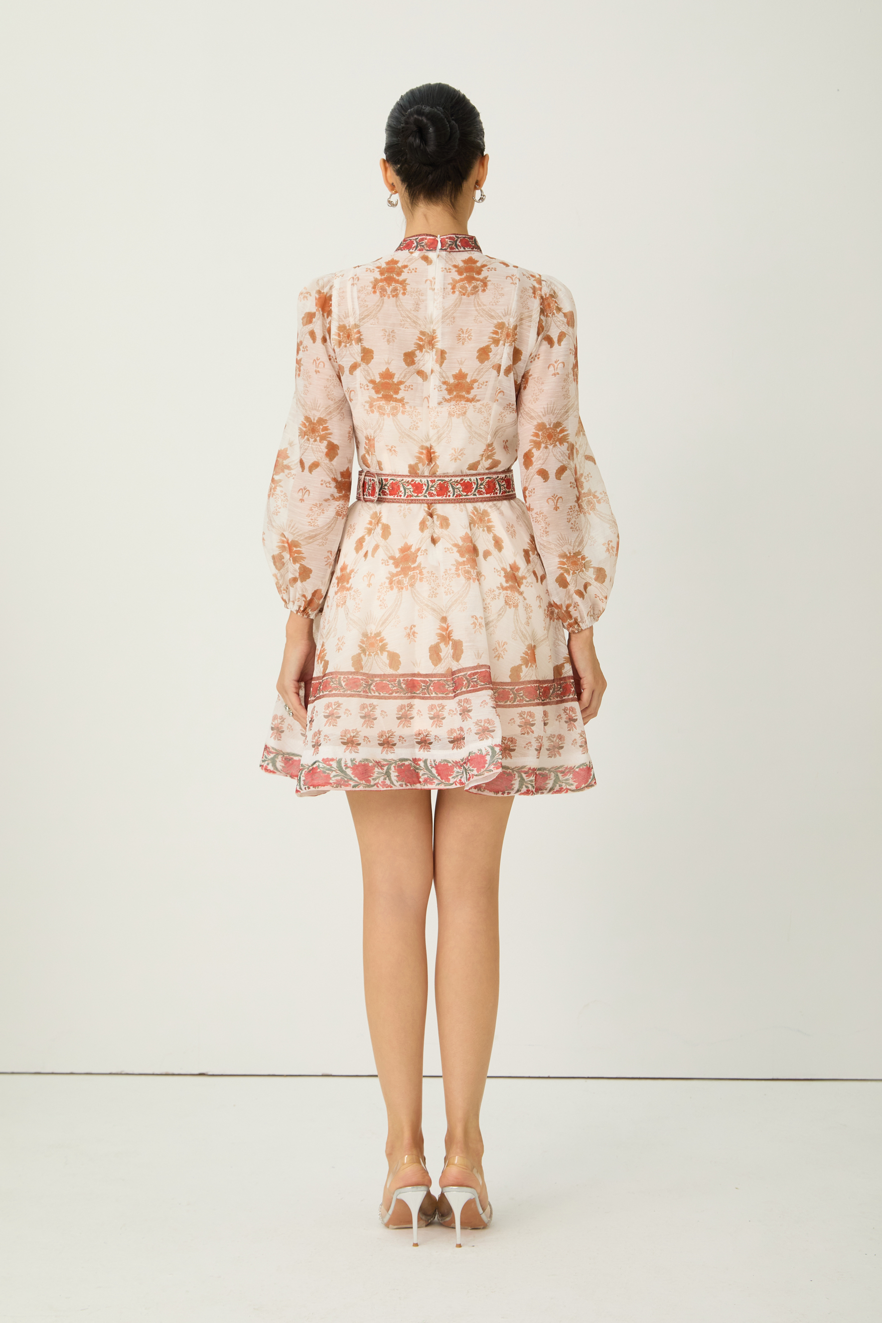 Confident Sensation Beige Balloon Sleeve Floral Print Mini Dress