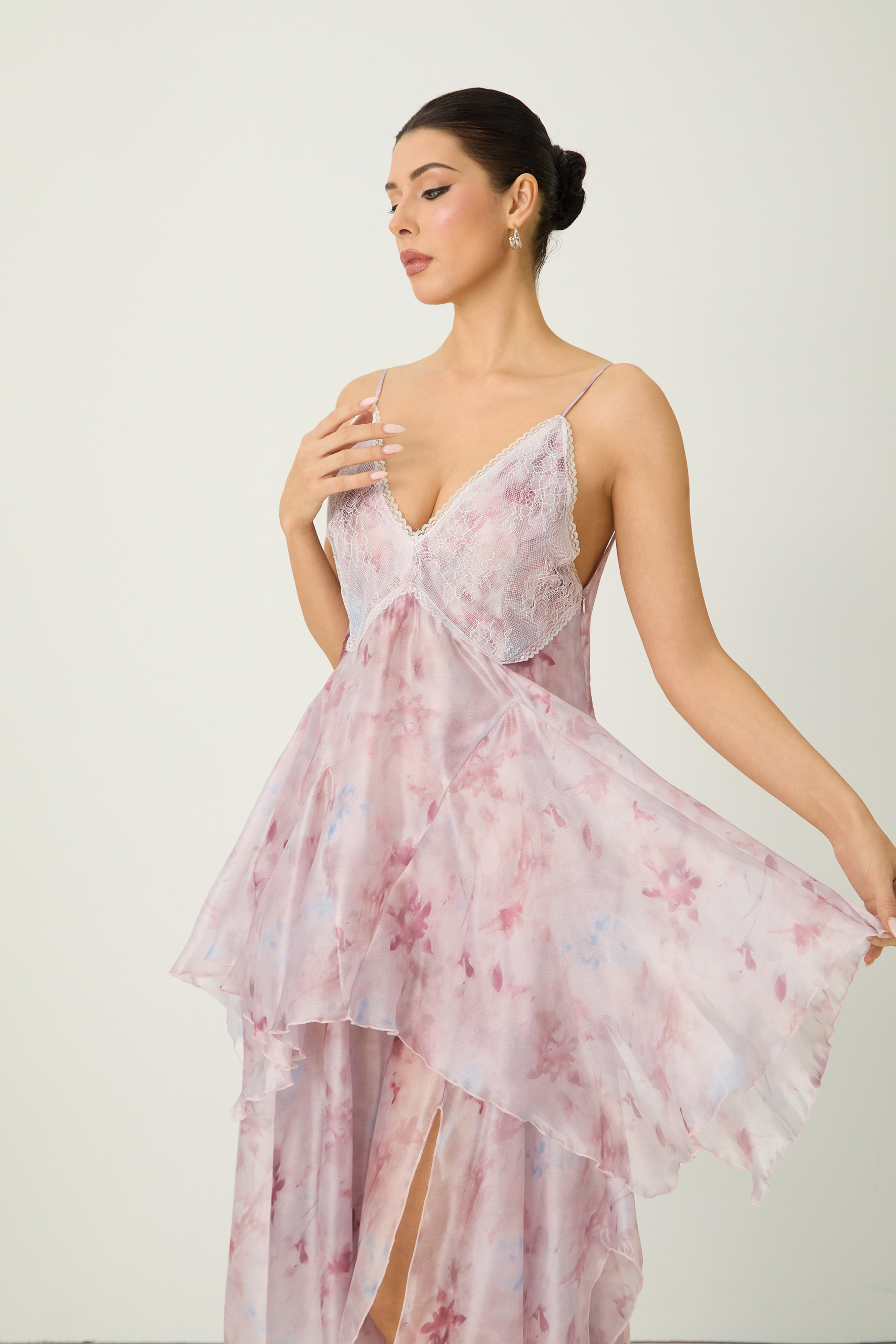 Simply Pretty Purple Floral Print V-Neck Maxi Dress