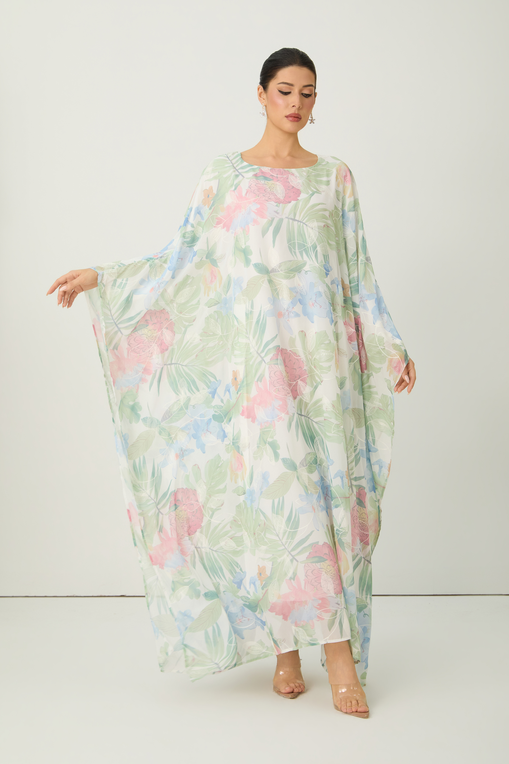 Impressive Flirt Multi Floral Print Round Neck Maxi Kaftan