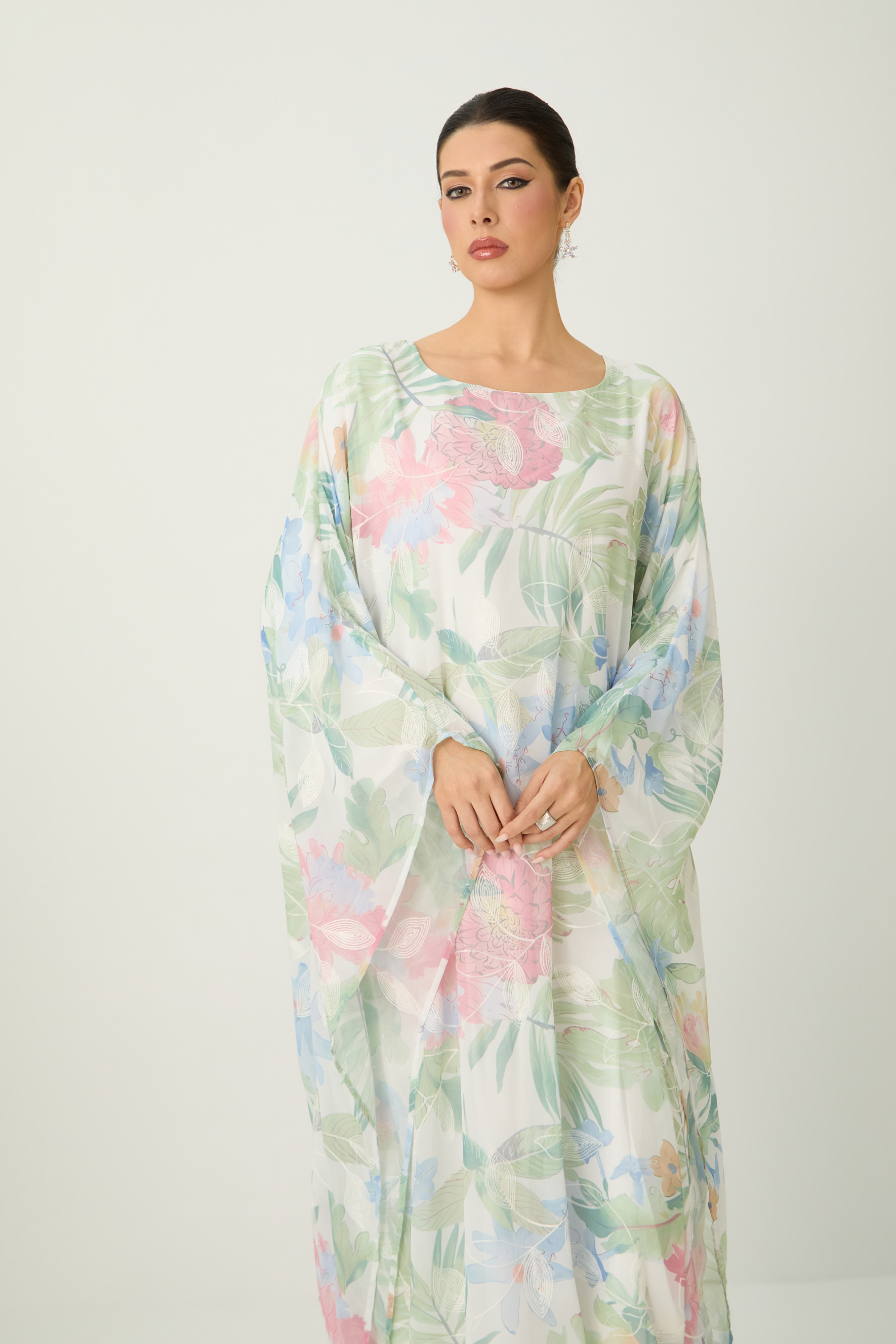 Impressive Flirt Multi Floral Print Round Neck Maxi Kaftan