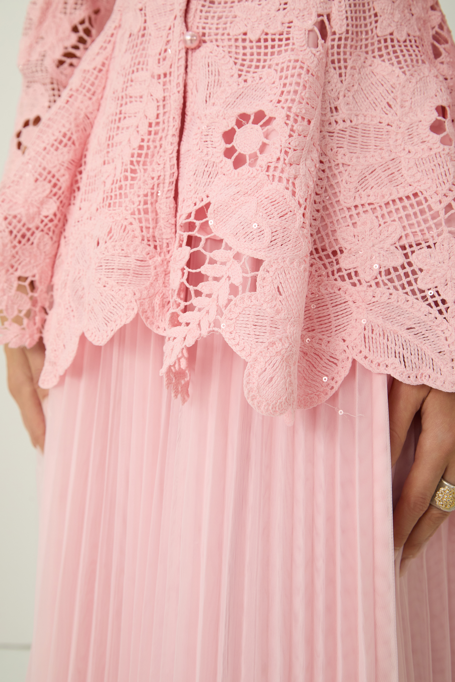 Adoring Me Pinkk Lace Flower Top & Pleated Skirt Set