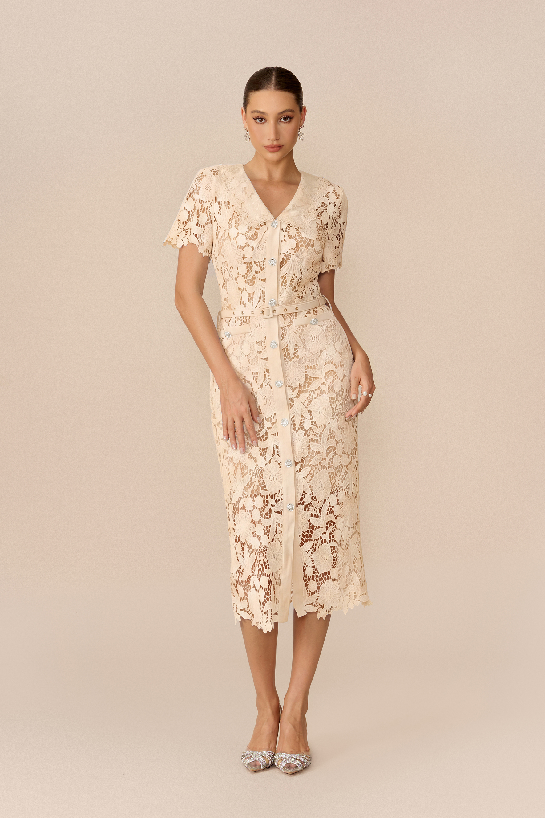 Soft Beauty Floral Lace Short Sleeve Midi Dress