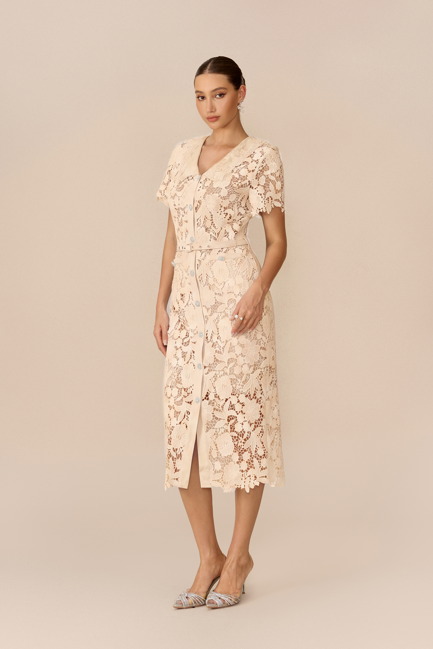 Soft Beauty Floral Lace Short Sleeve Midi Dress