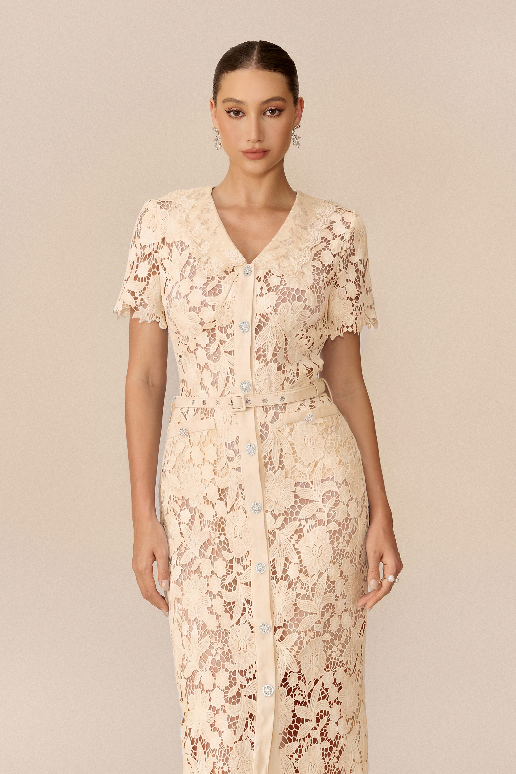 美品 Lace Trimmed Floral Dress (M) Beige Soft Beauty Floral Lace Short Sleeve Midi Dress – sunfere