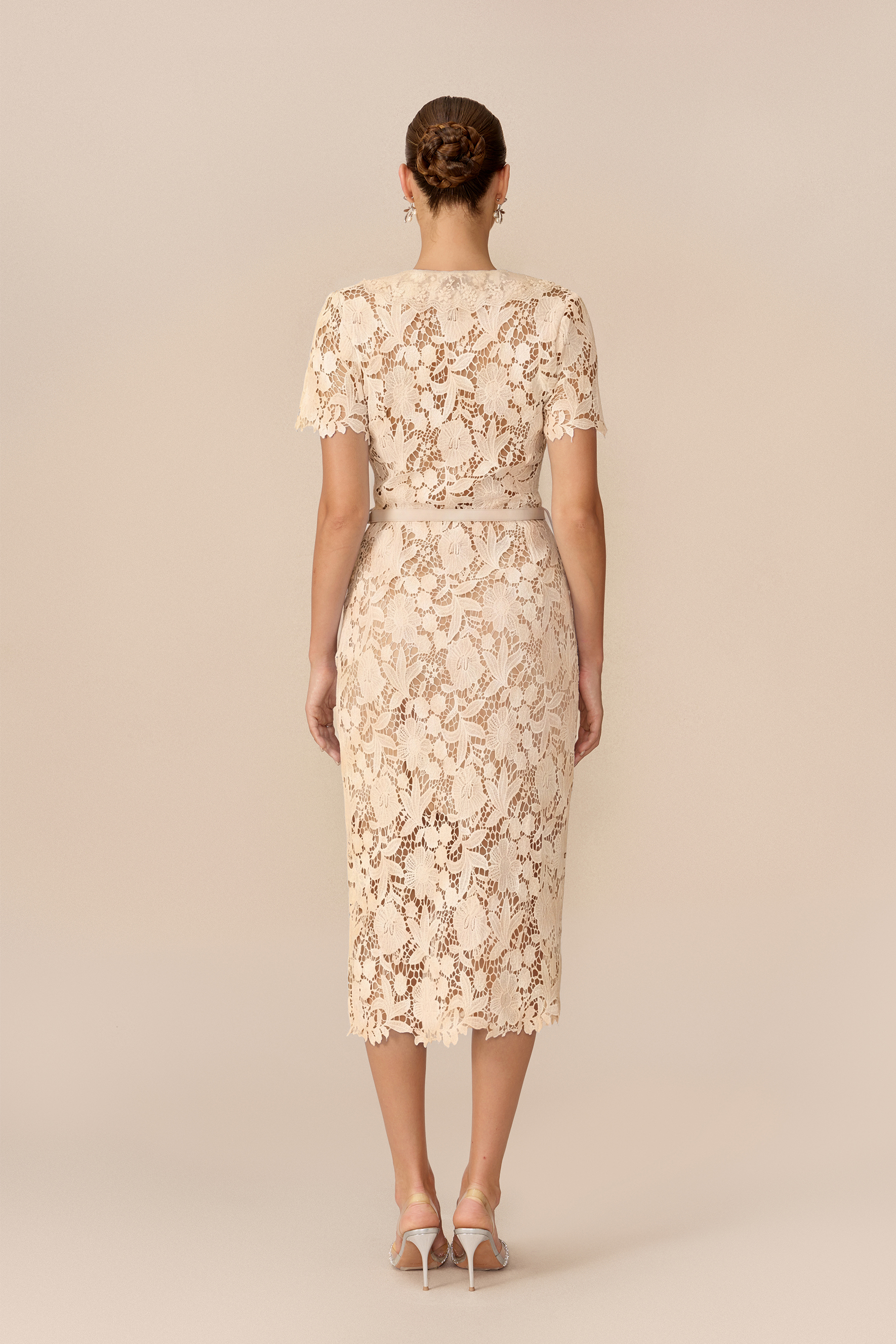 Soft Beauty Floral Lace Short Sleeve Midi Dress