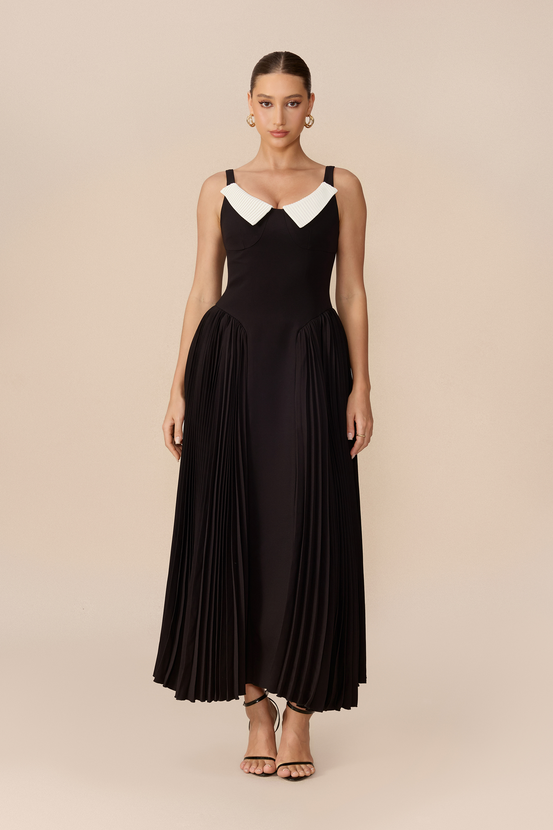 Graceful Days Black Contrast Collar Pleated Maxi Dress