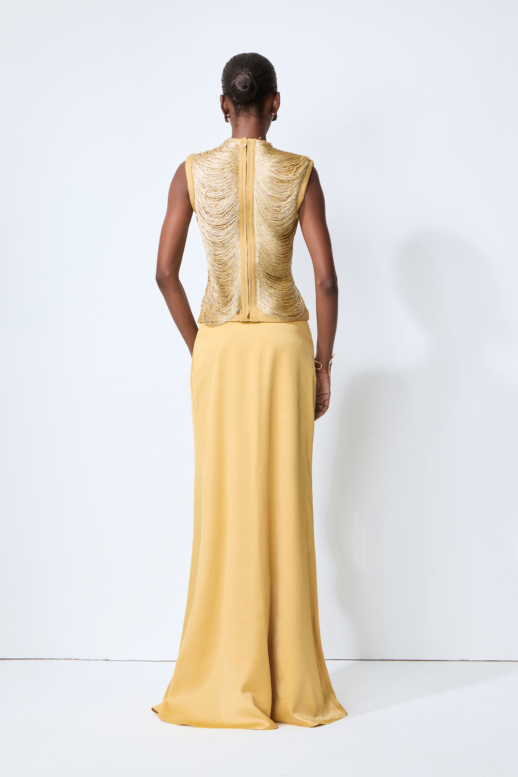 Captivating Personality Gold Sleeveless Fringe Top & Satin Skirt Set