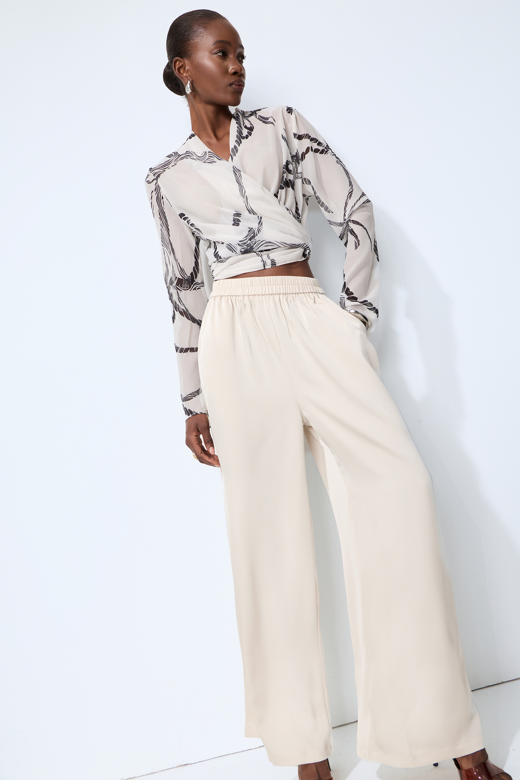 Fresh Mood White Abstract Print Wrap Blouse