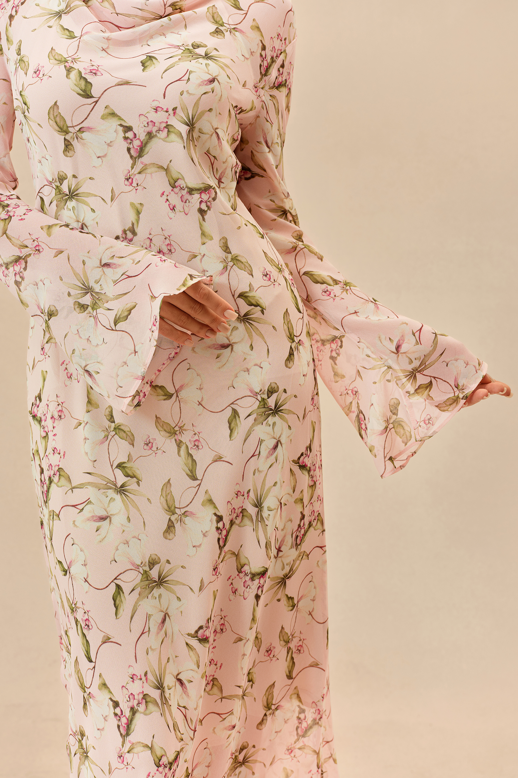 Elegant Admiration Pink Floral Print Bell Sleeve Maxi Dress
