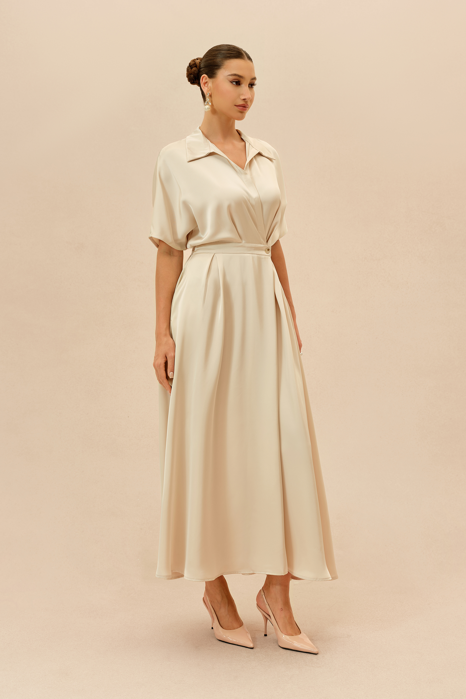 Simply Charming Beige Shirt Collar Short Sleeve Maxi Dress