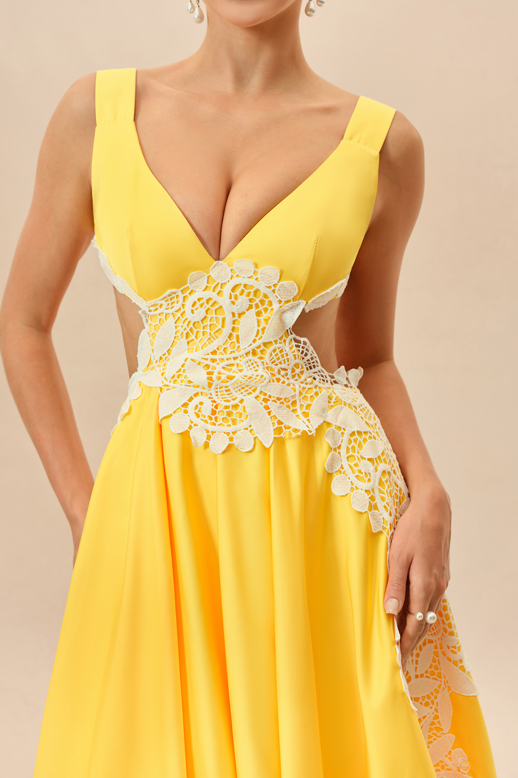 Sweetly Charming Yellow Lace Applique Bow Back Maxi Dress