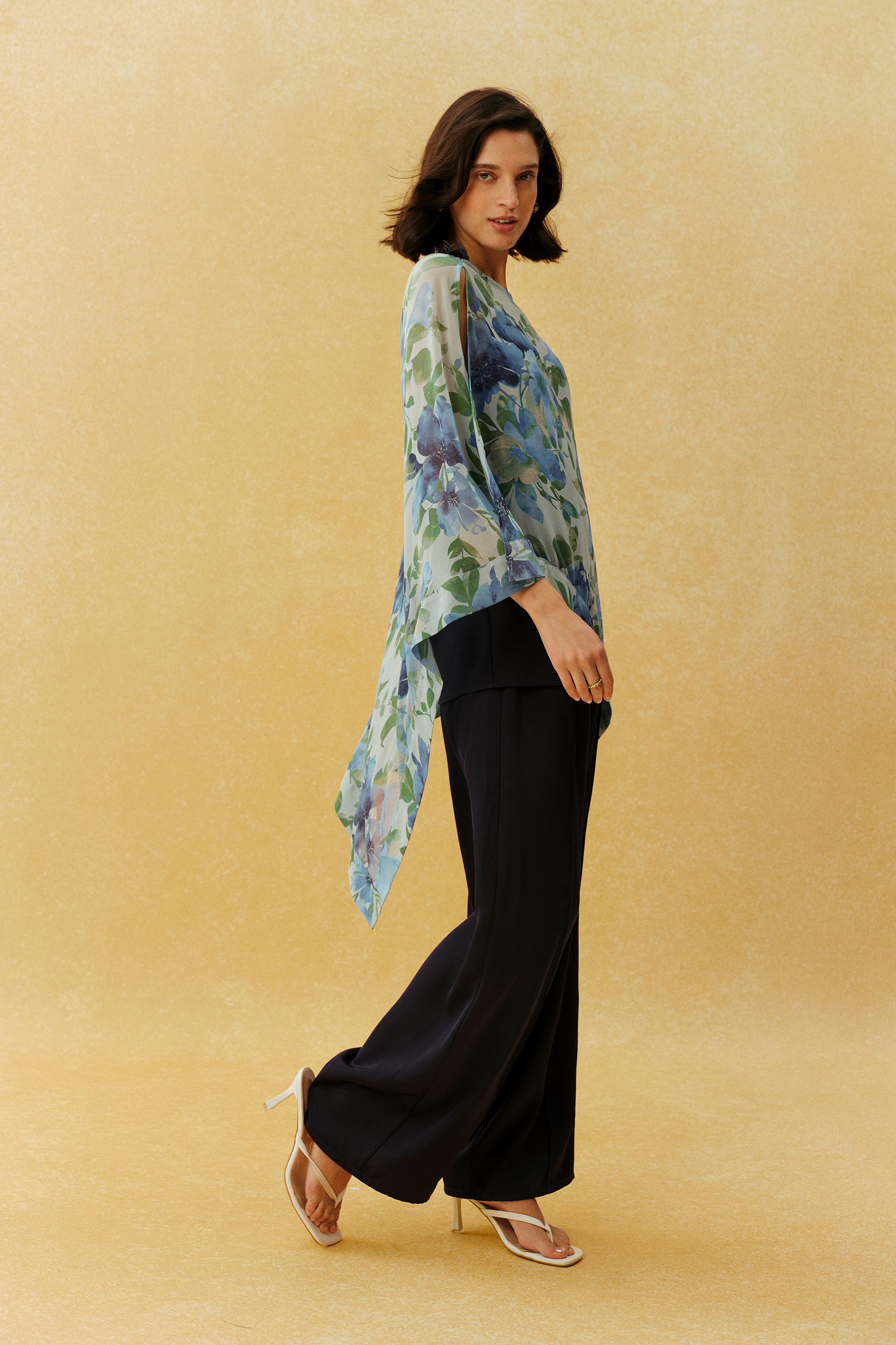 Feels Right Blue Floral Print Chiffon Cape Three Piece Set