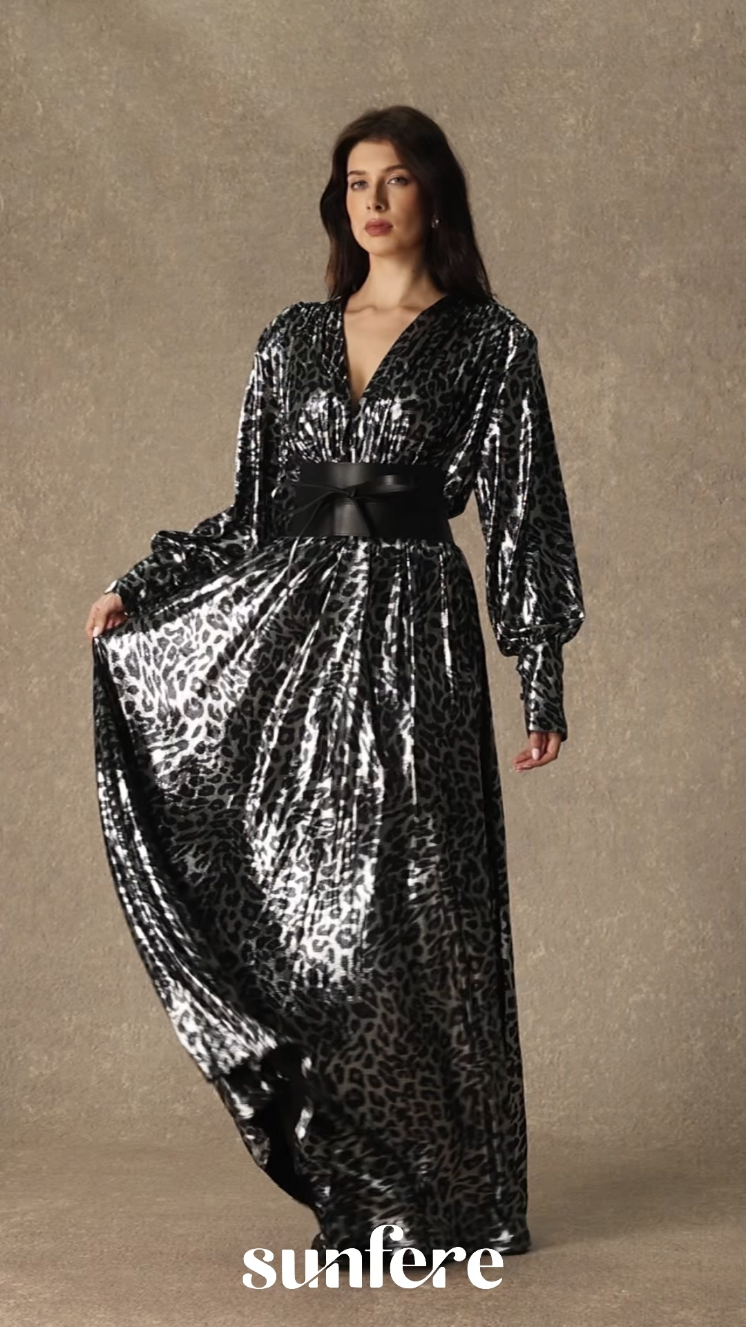 Wild For The Season Gold Leopard Print V‑Neck Maxi Dress