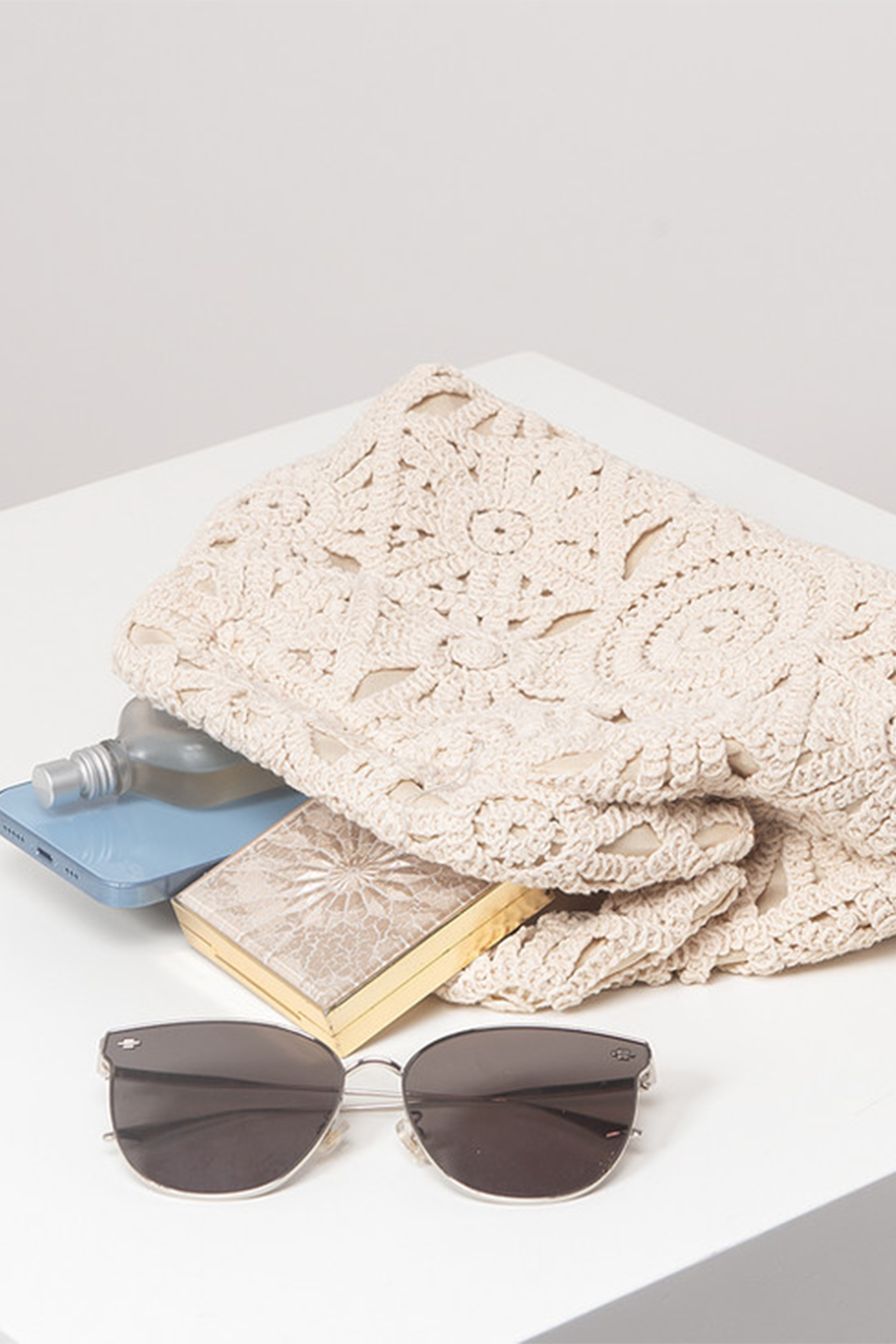Crochet Flower Cutch Bag