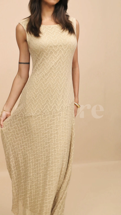 Kelly Sleeveless Textured Maxi Dress