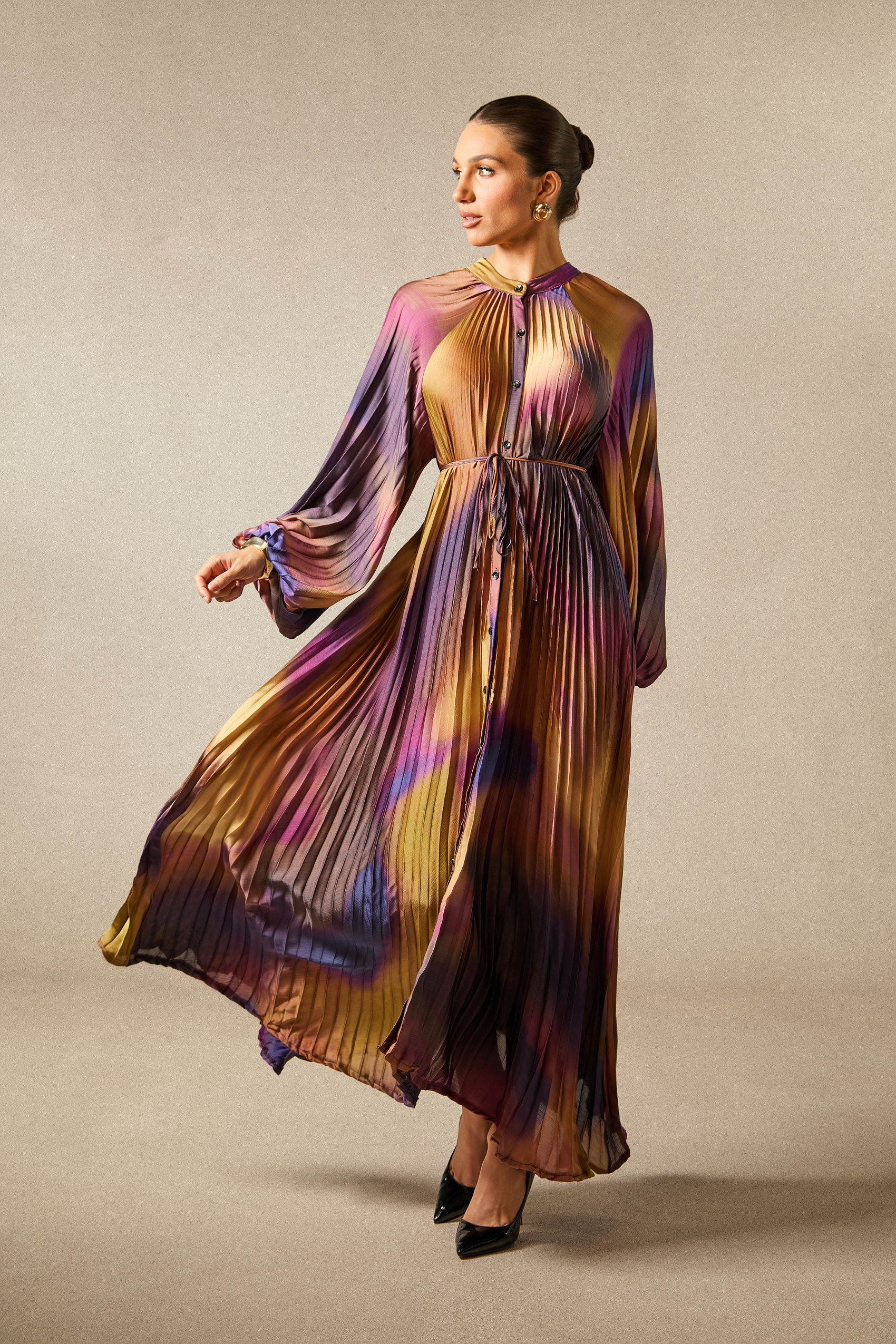 Zoey Balloon Sleeve Pleated Maxi Dress