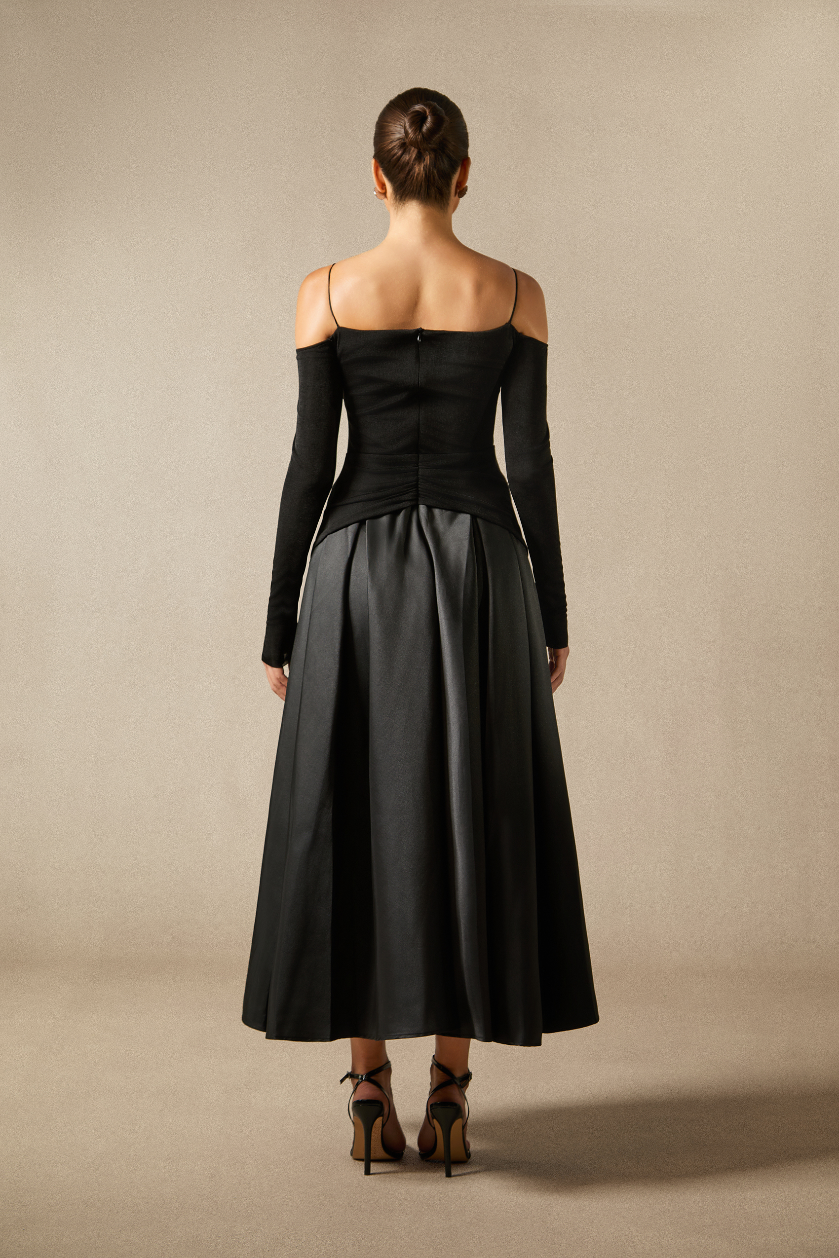 Katherine Off Shoulder Spaghetti Strap Maxi Dress