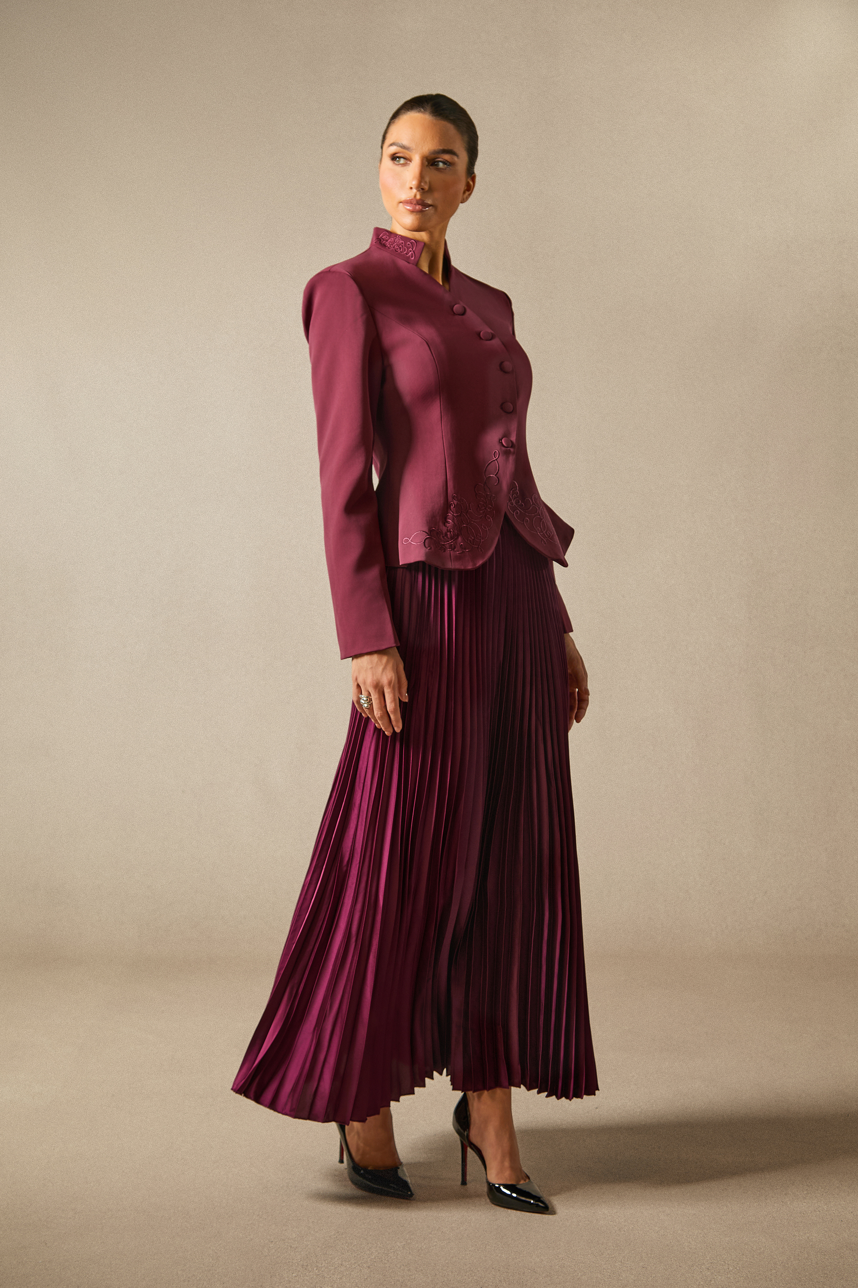 Christine Embroidery Pleated Skirt Set