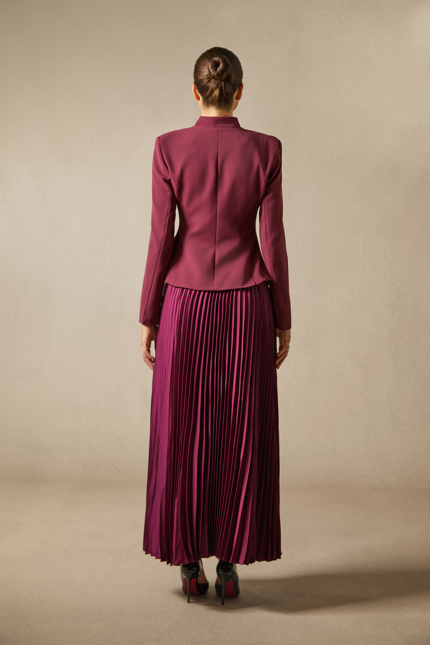 Christine Embroidery Pleated Skirt Set