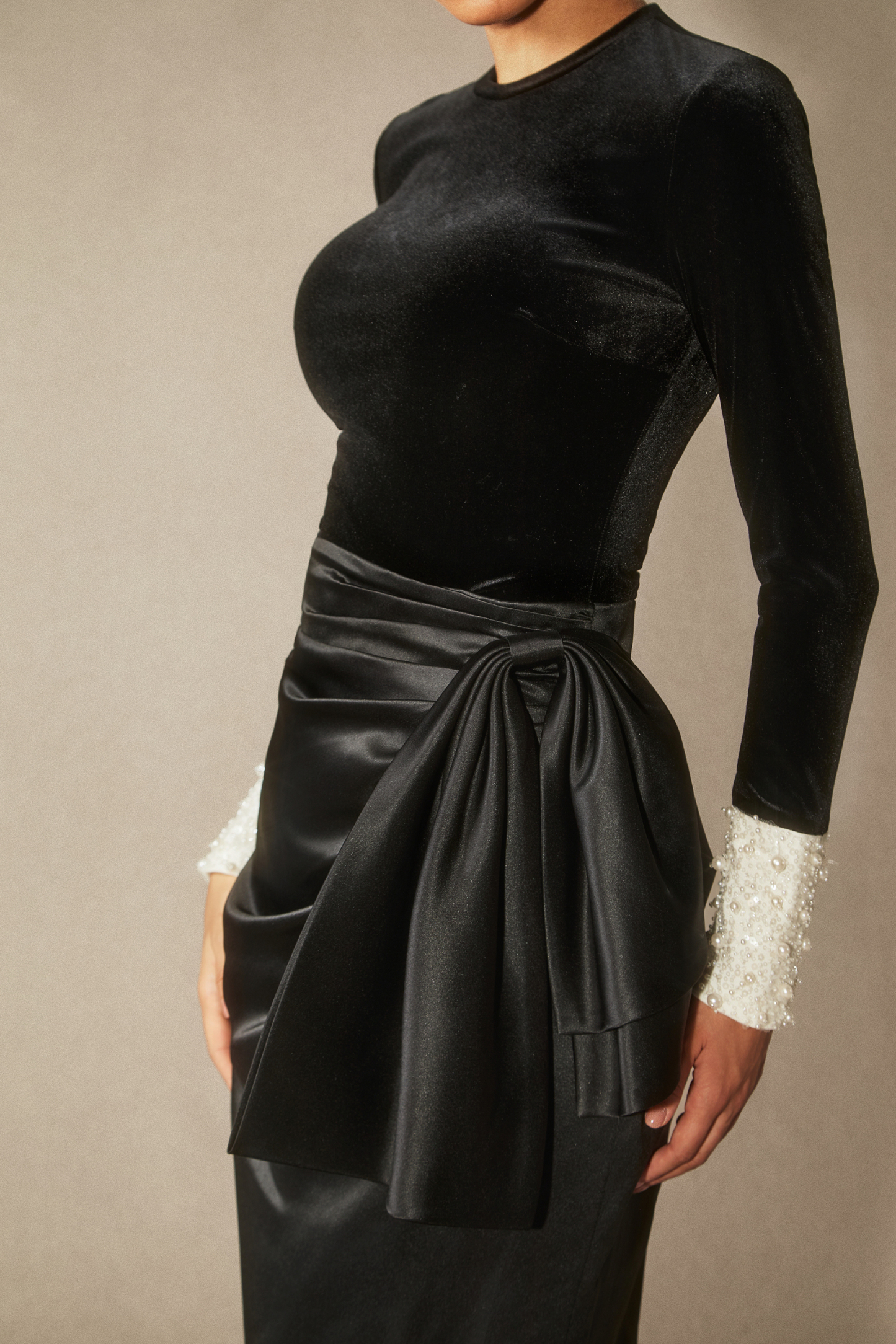 Hilary Long Sleeve Bowknot Maxi Skirt Set